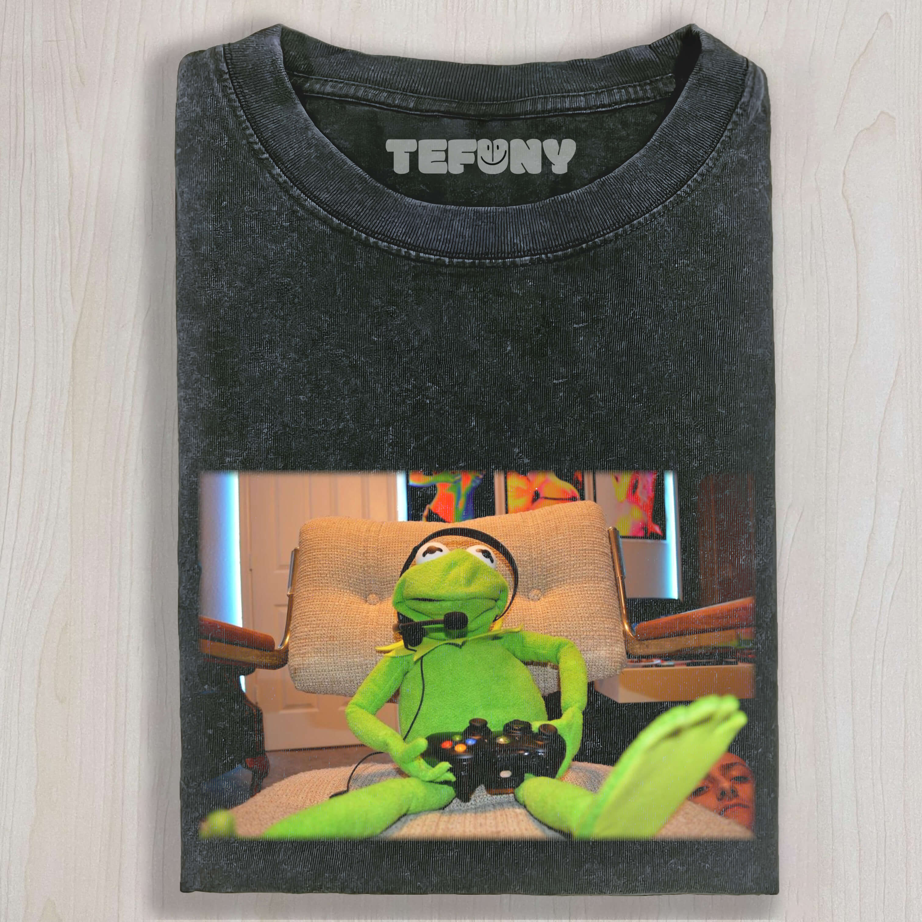 FROG PLAYS GAMES TEE & SWEAT & HOOD