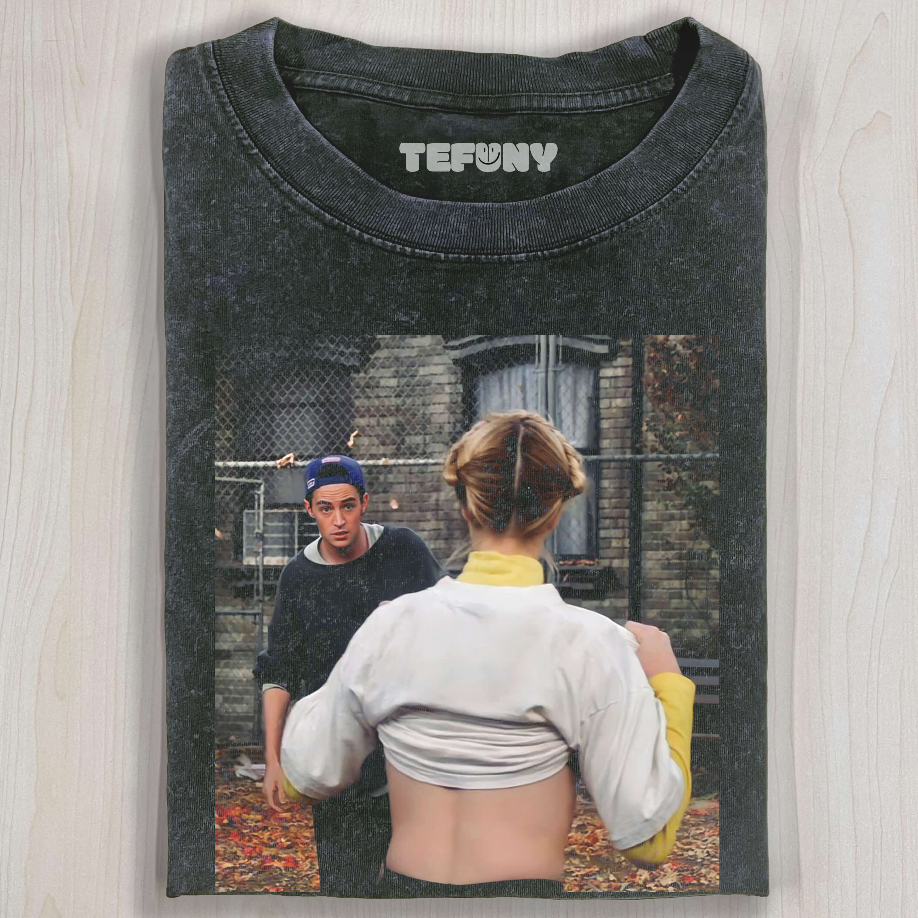 FUNNY LIFTS UP CLOTHES T-SHIRT