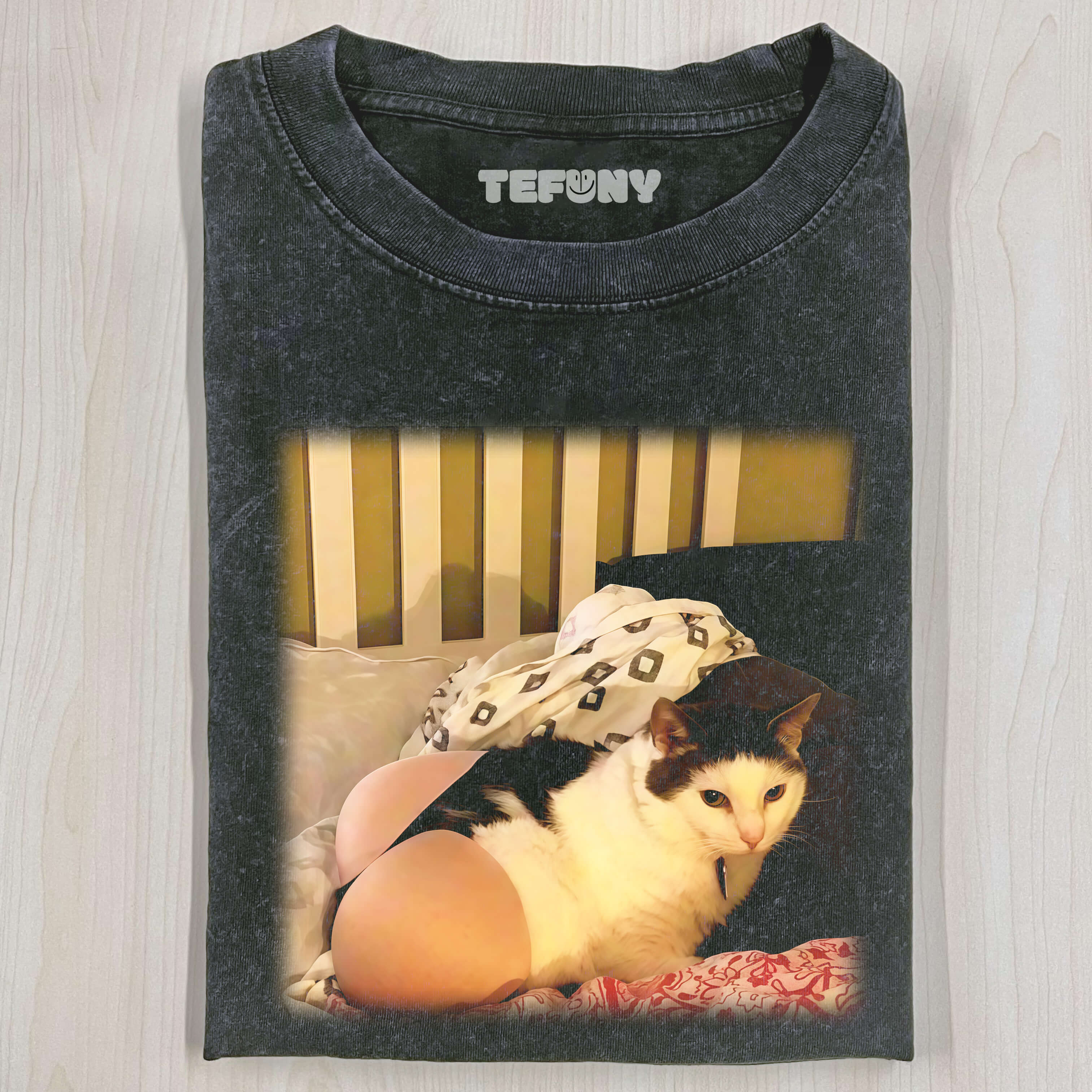FUNNY BUTT CAT T-SHIRT