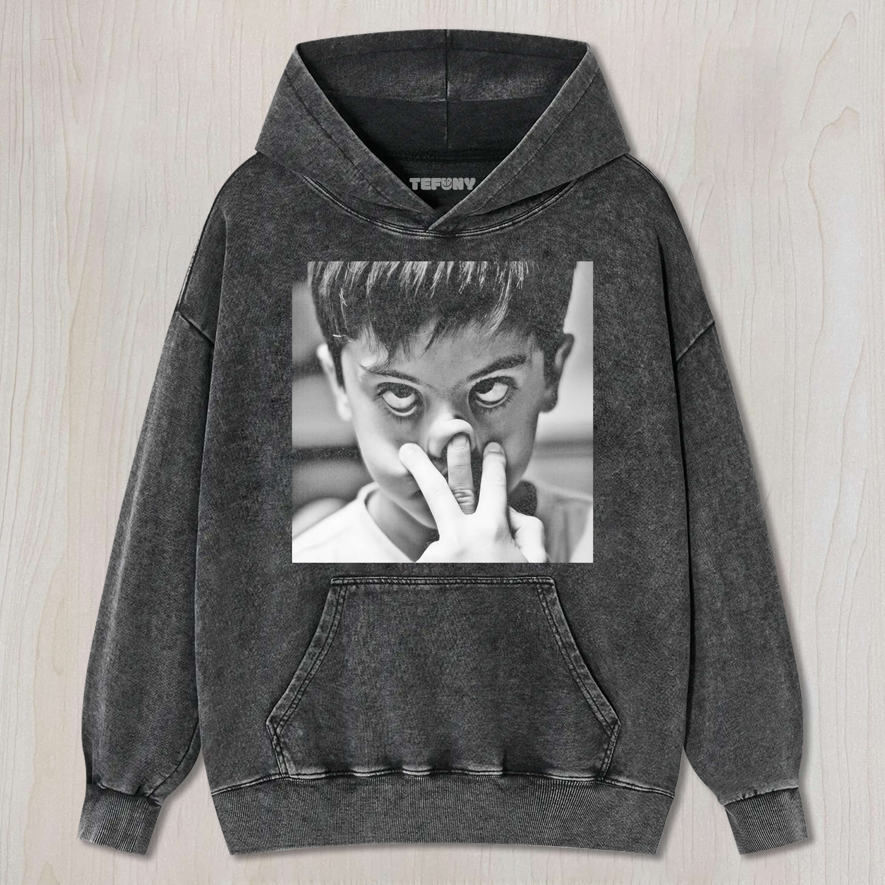 FUNNY KID STICKING HIS HAND IN HIS NOSTRIL T-SHIRT & LONG SLEEVES & HOODIES