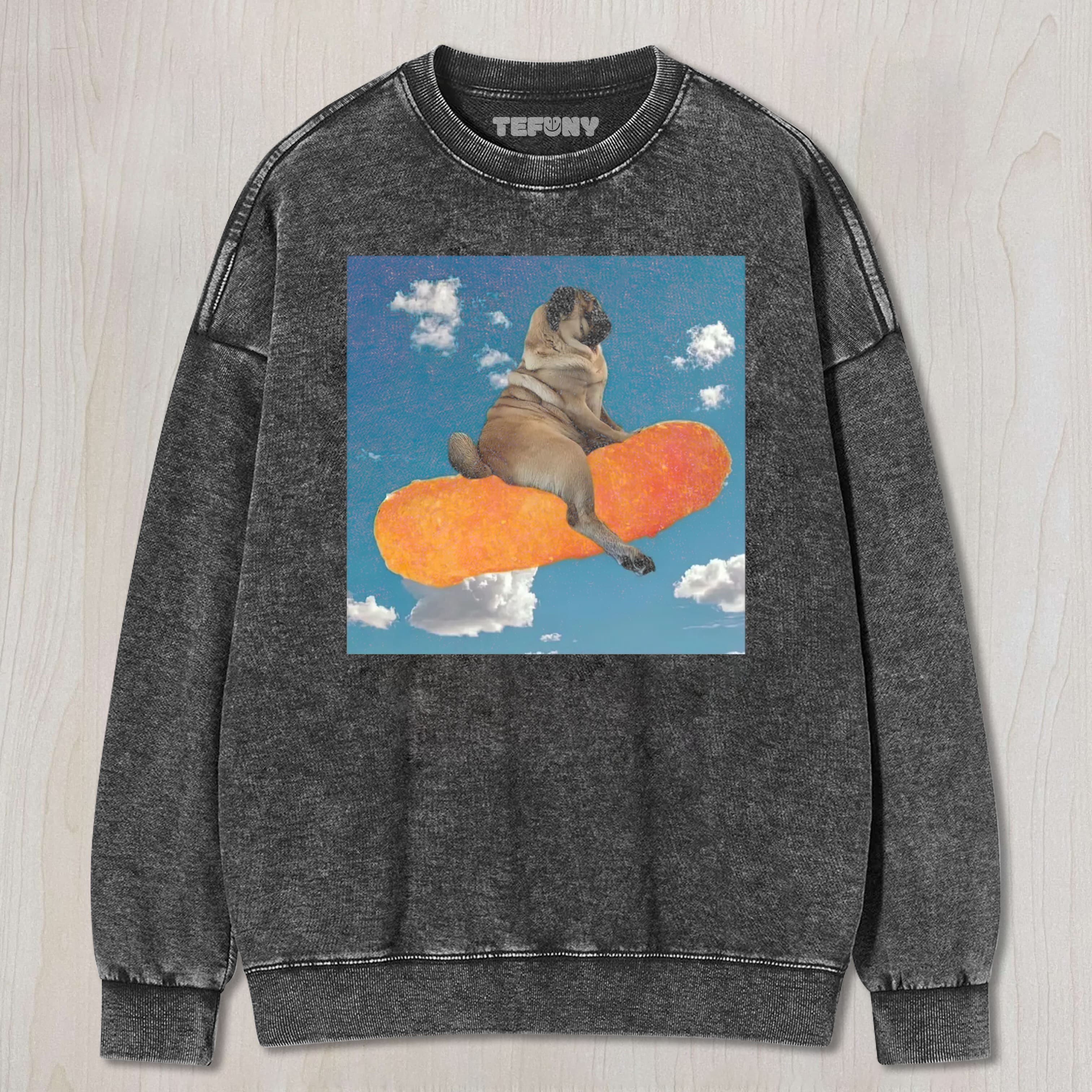 FUNNY PUG FLOATING SNACK WASHED TEE & SWEAT & HOOD