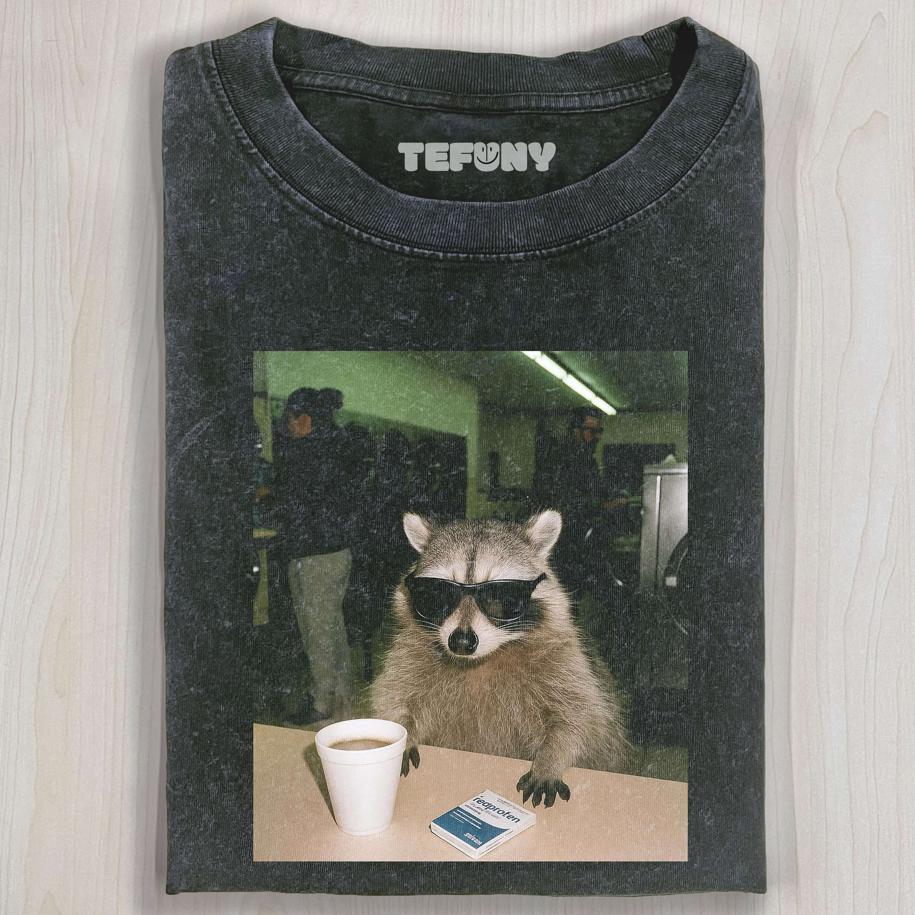 FUNNY RACCOON V8 T-SHIRT