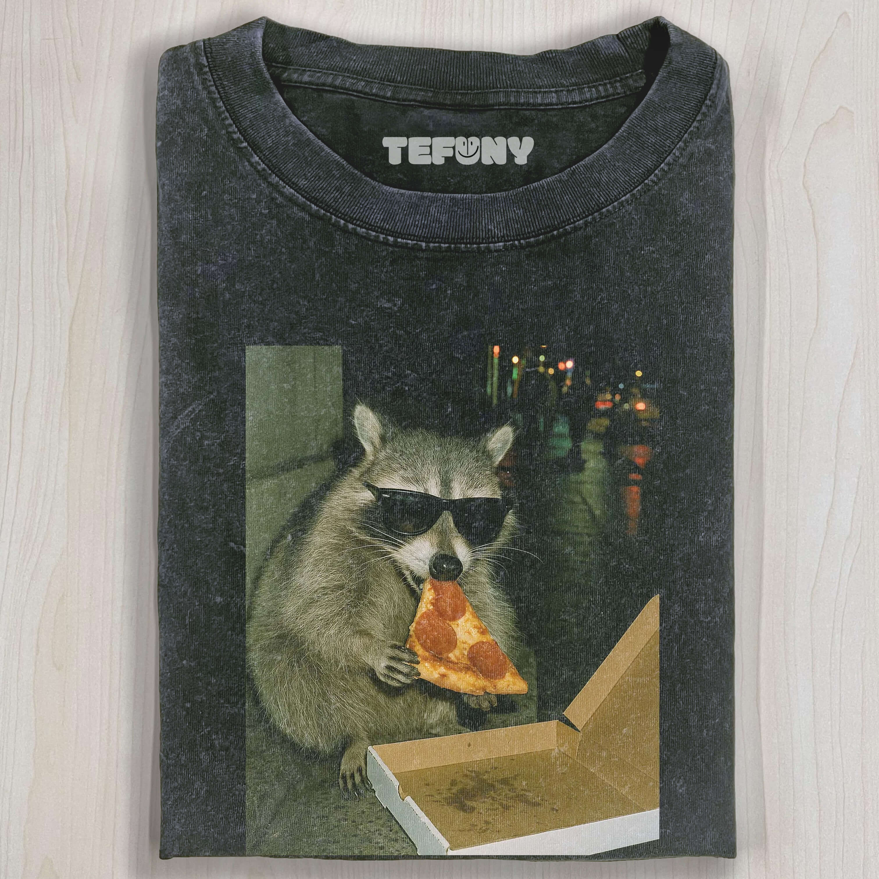 FUNNY RACCOON V9 T-SHIRT
