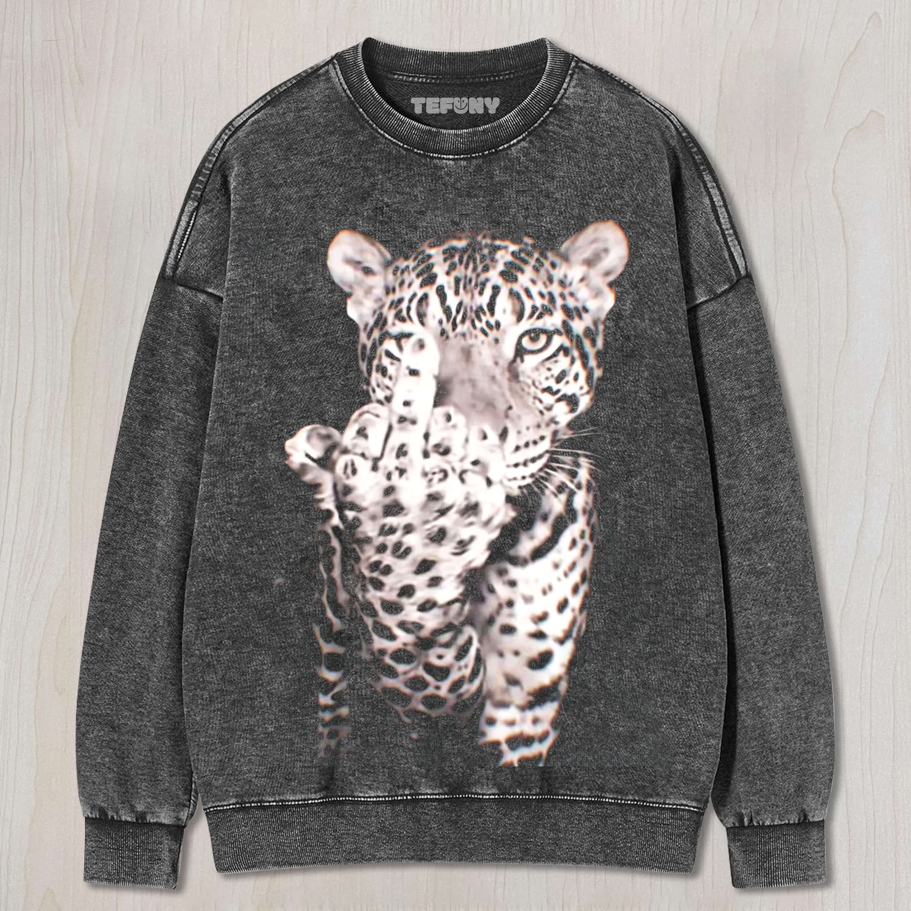FUN LEOPARD T-SHIRT