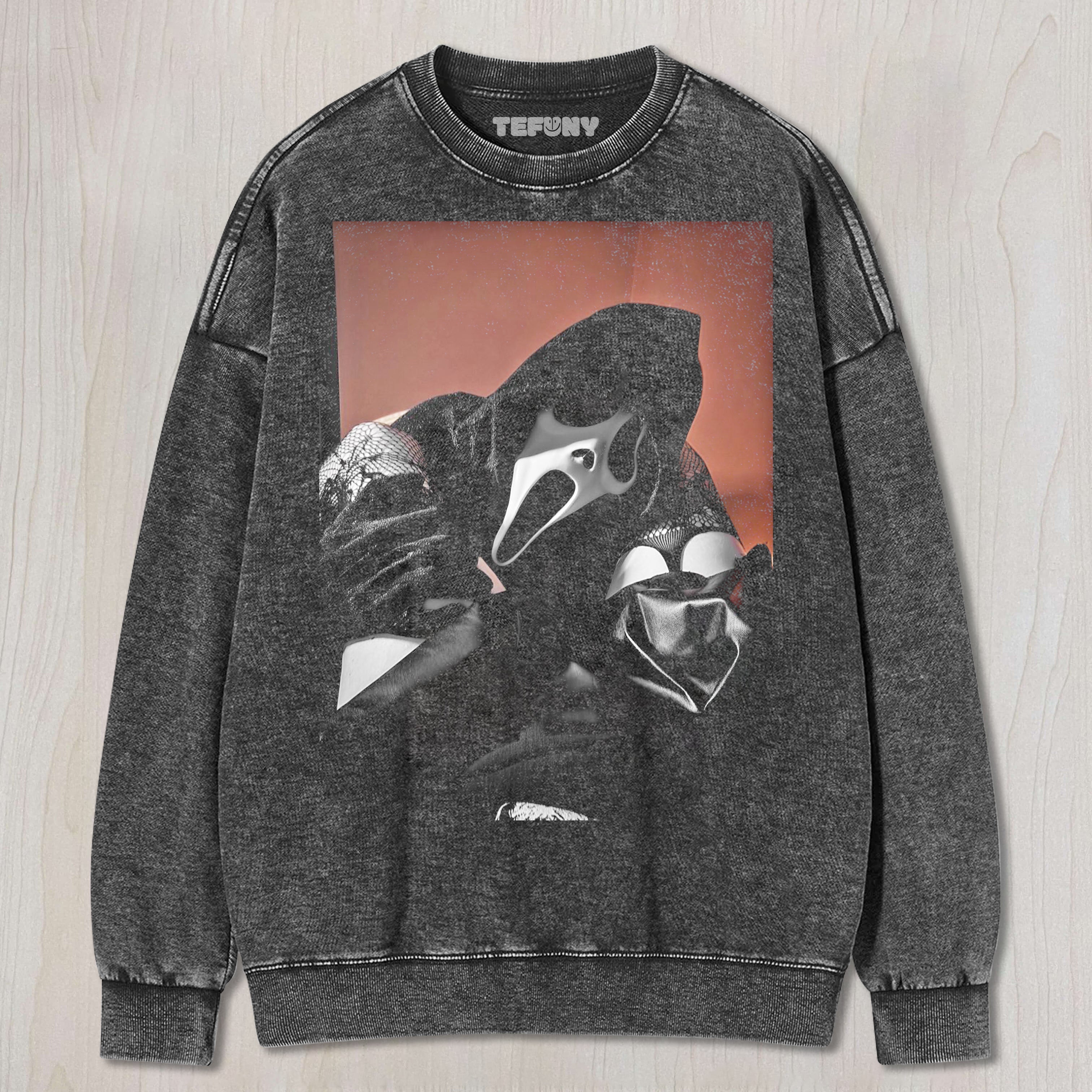 GHOST FACE LYING UNDER THE LEGS T-SHIRT