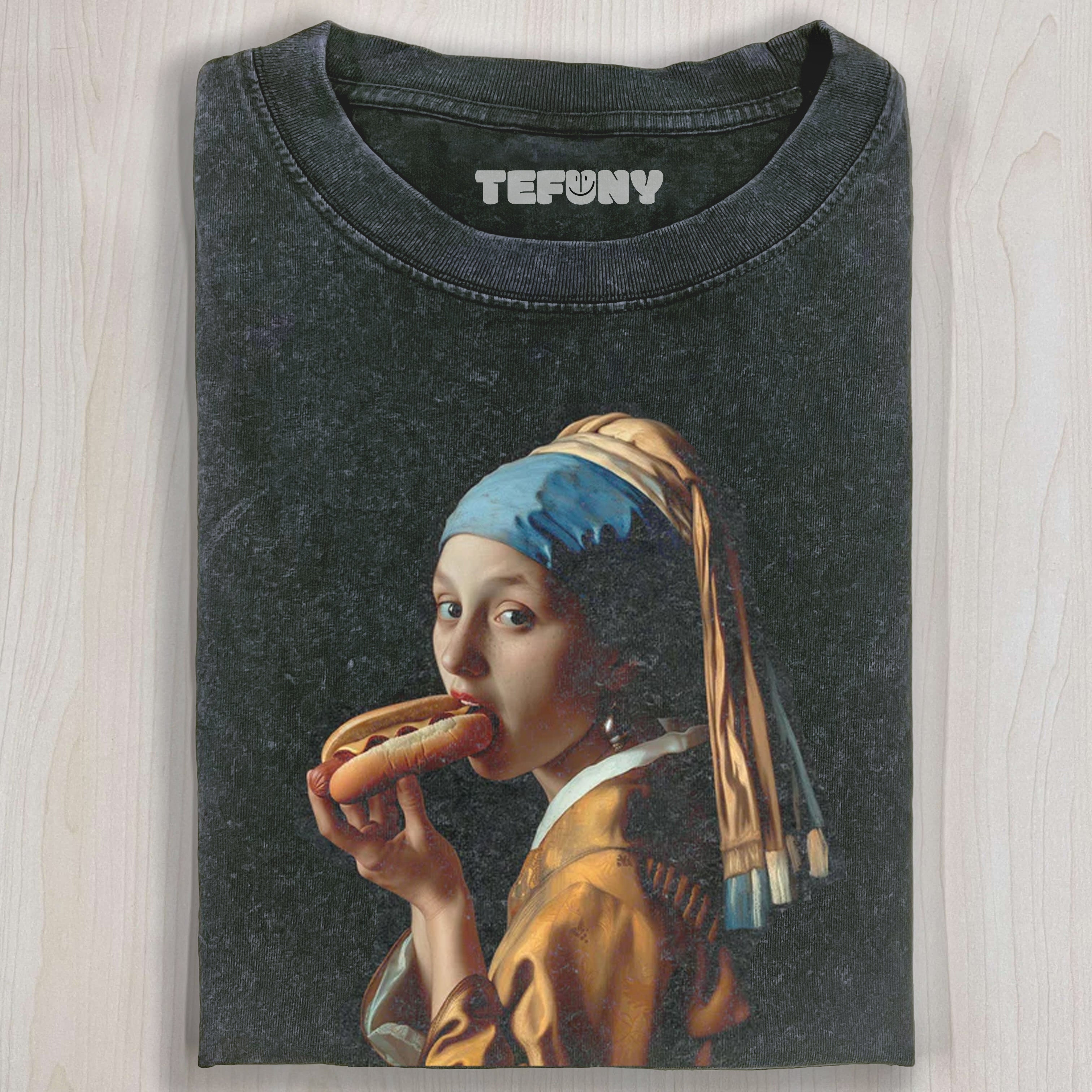 GIRL WITH A PEARL EARRING “HOT DOG VERSION” TEE