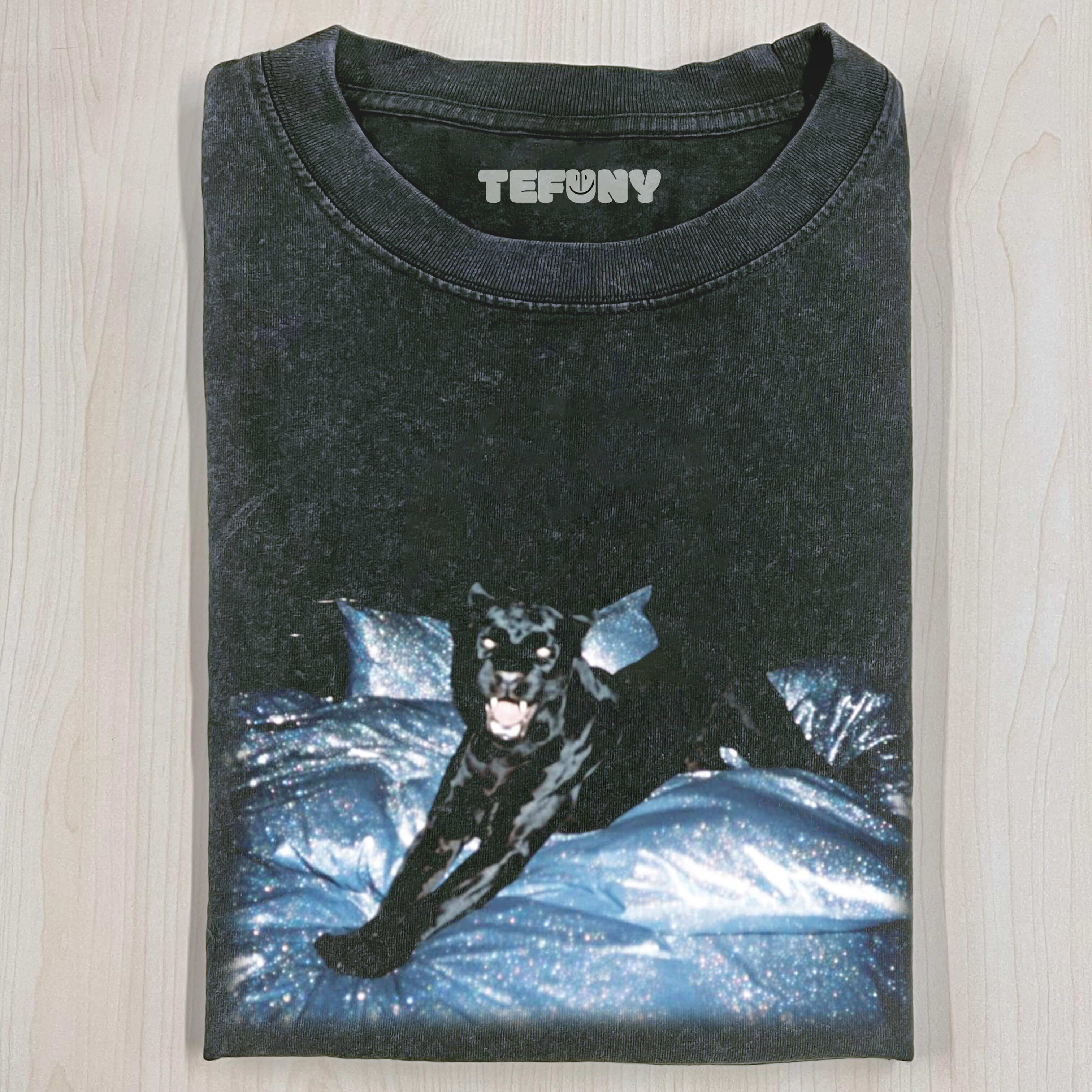 GLOWING DOG STRETCHING T-SHIRT