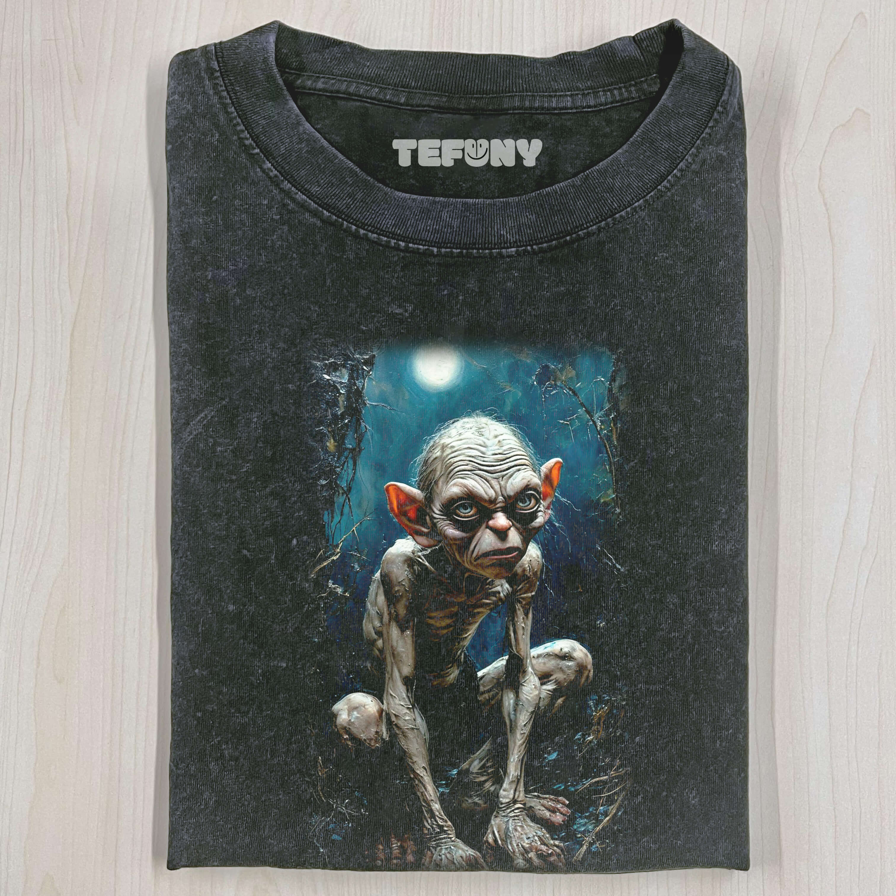 GOLLUM AT NIGHT T-SHIRT