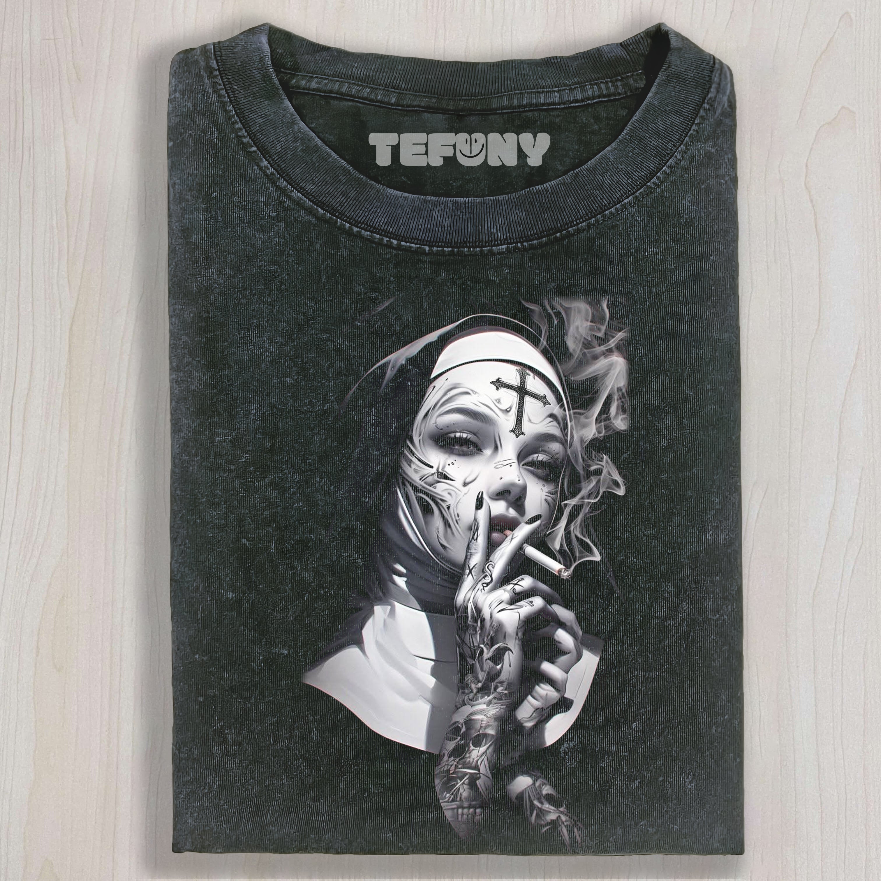 GOTHIC SMOKING NUN TEE & SWEAT & HOOD