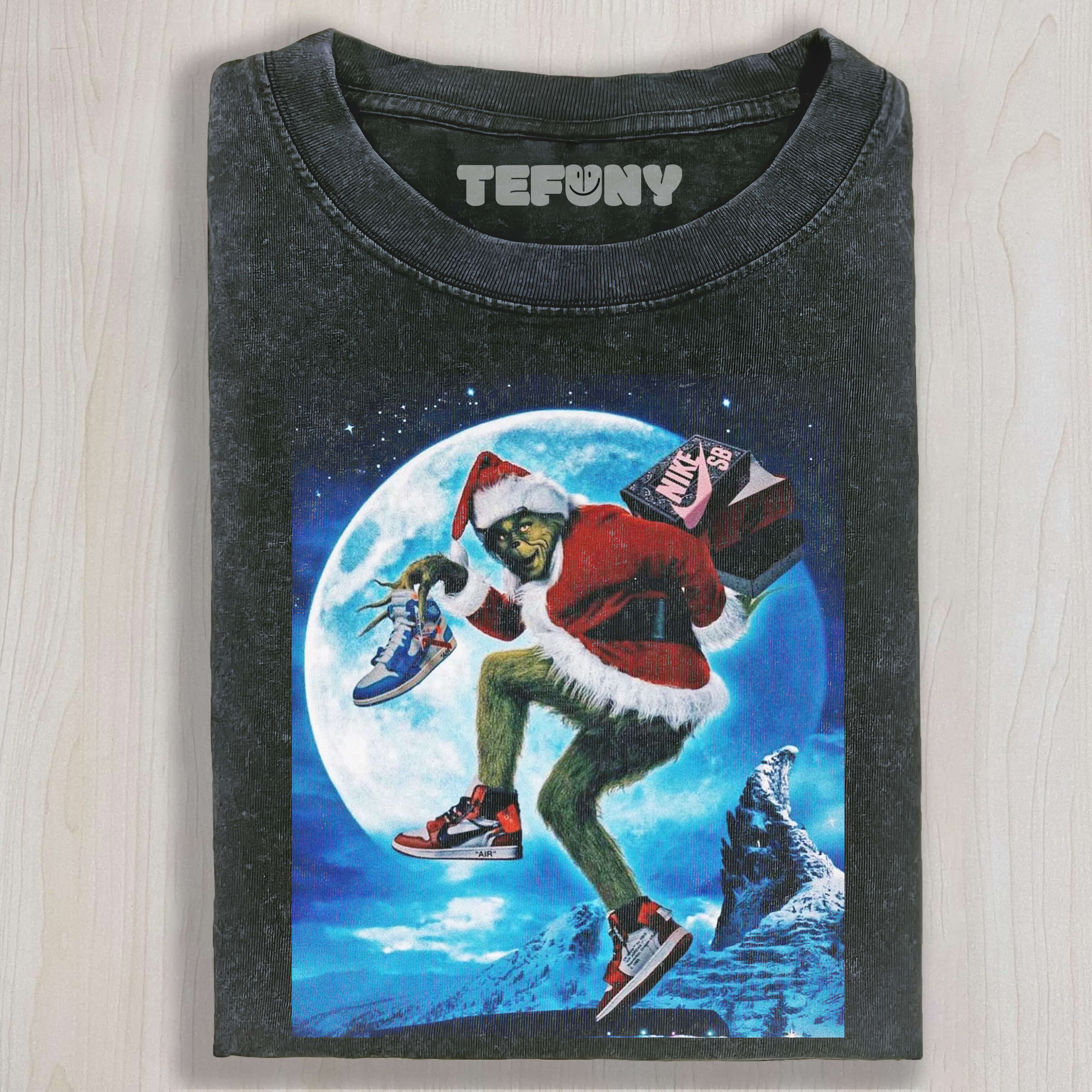 GRINCH STEALS SHOES T-SHIRT & LONG SLEEVES & HOODIES