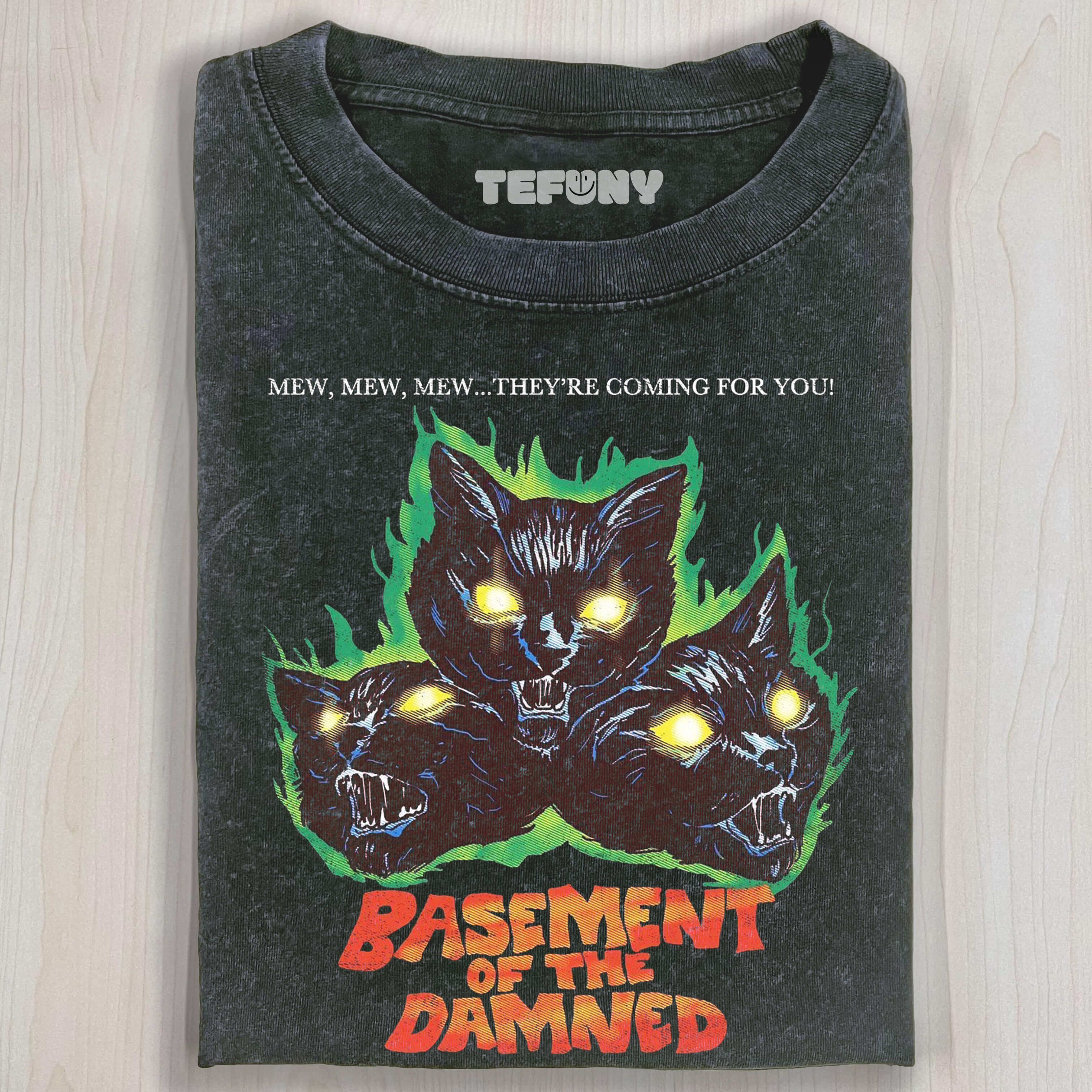 HALLOWEEN RETRO CAT V9 T-SHIRT