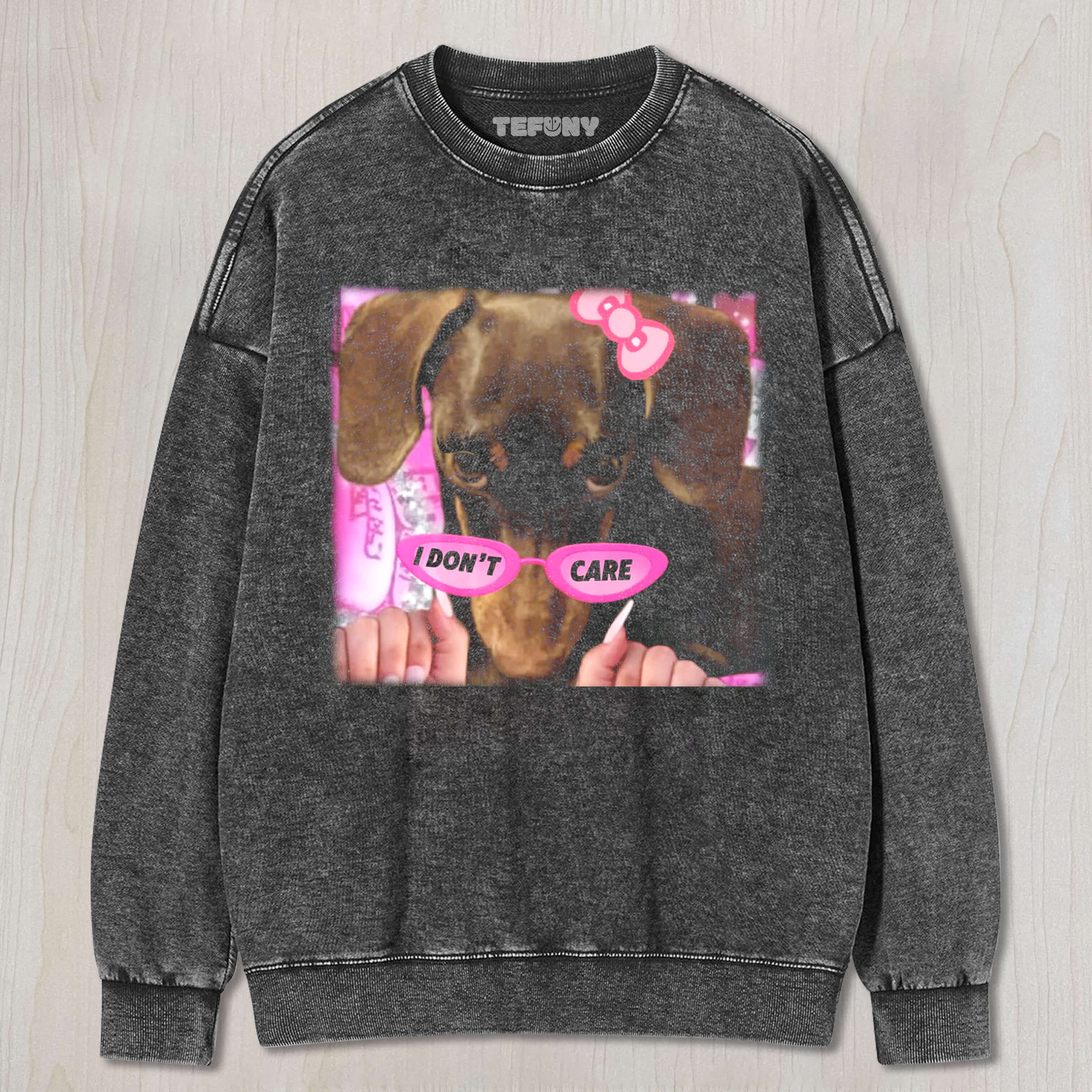 I DON'T CARE ABOUT SHORT-SLEEVED T-SHIRTS