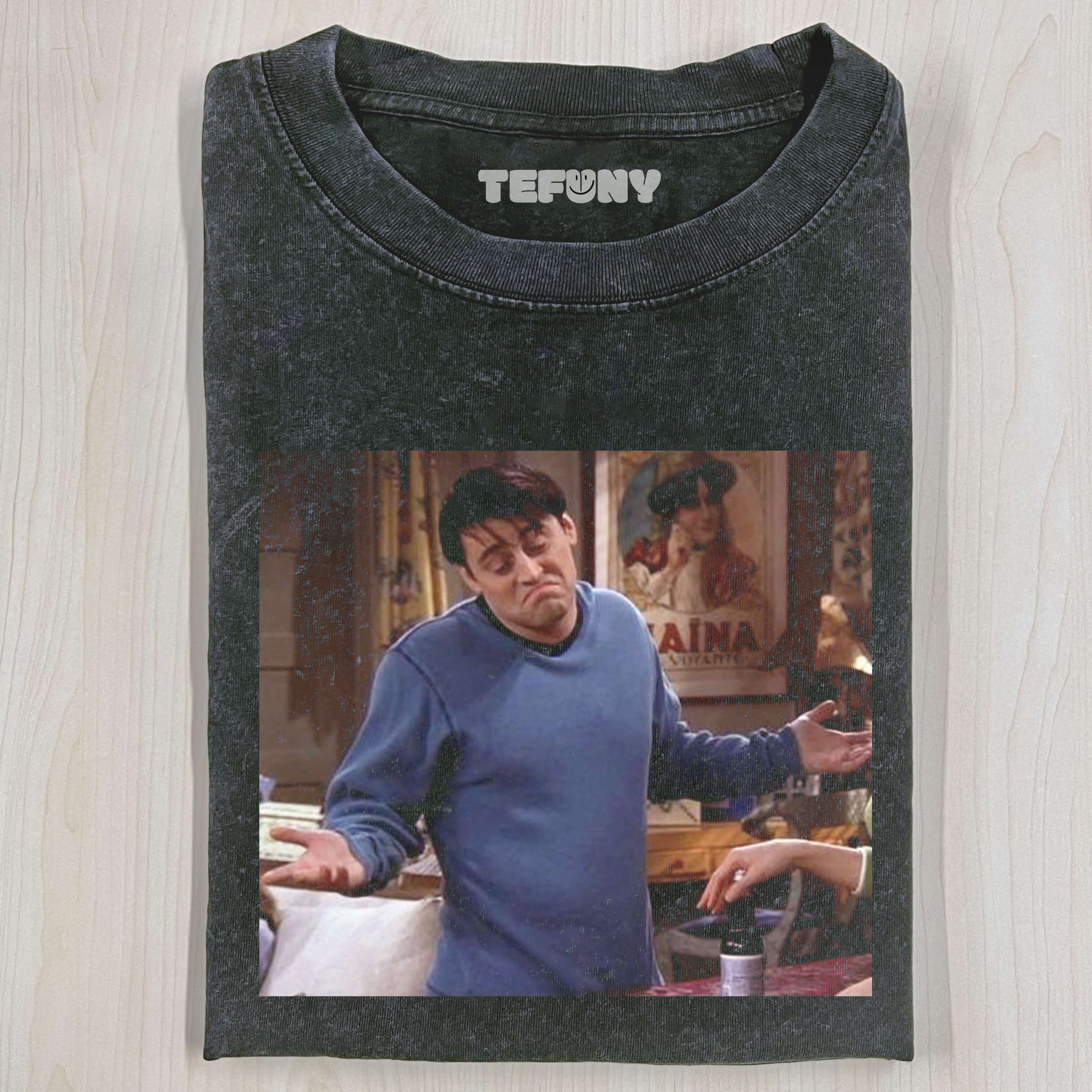 JOEY TRIBBIANI SPREADS HIS HANDS T-SHIRT