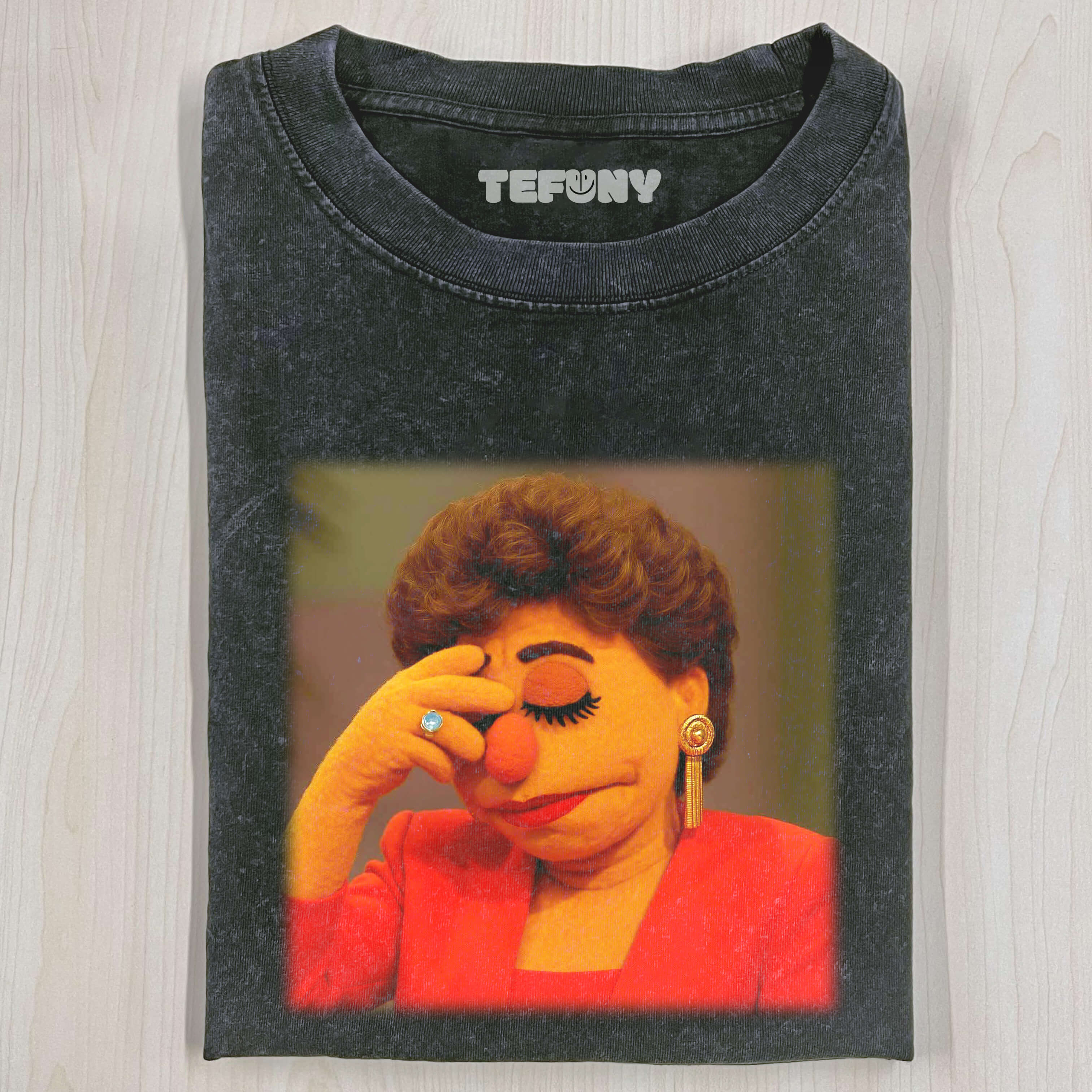 JULIA SUPPORTS FOREHEAD T-SHIRT