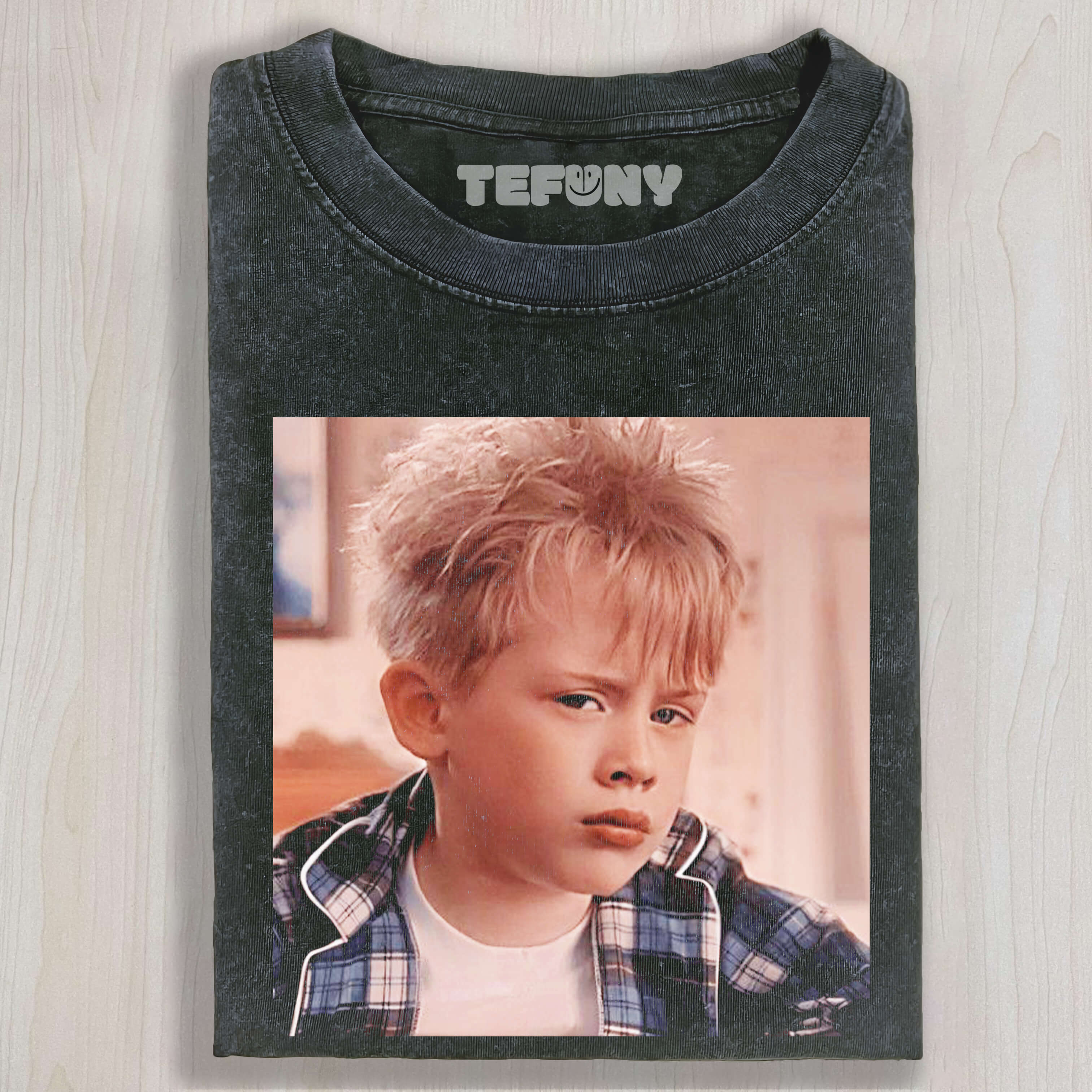 KEVIN MCCALLISTER'S EYES T-SHIRT & LONG SLEEVES & HOODIES