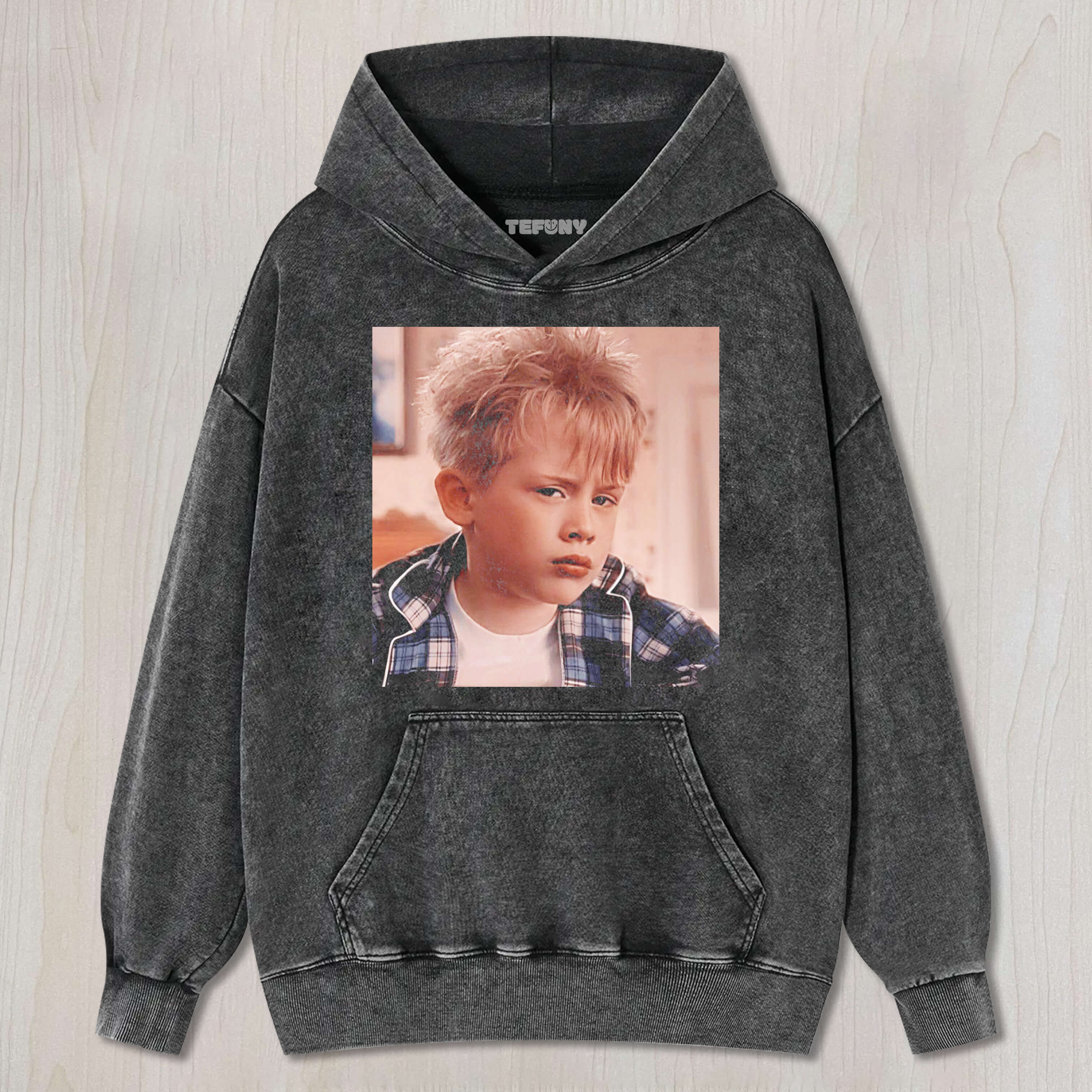 KEVIN MCCALLISTER'S EYES T-SHIRT & LONG SLEEVES & HOODIES