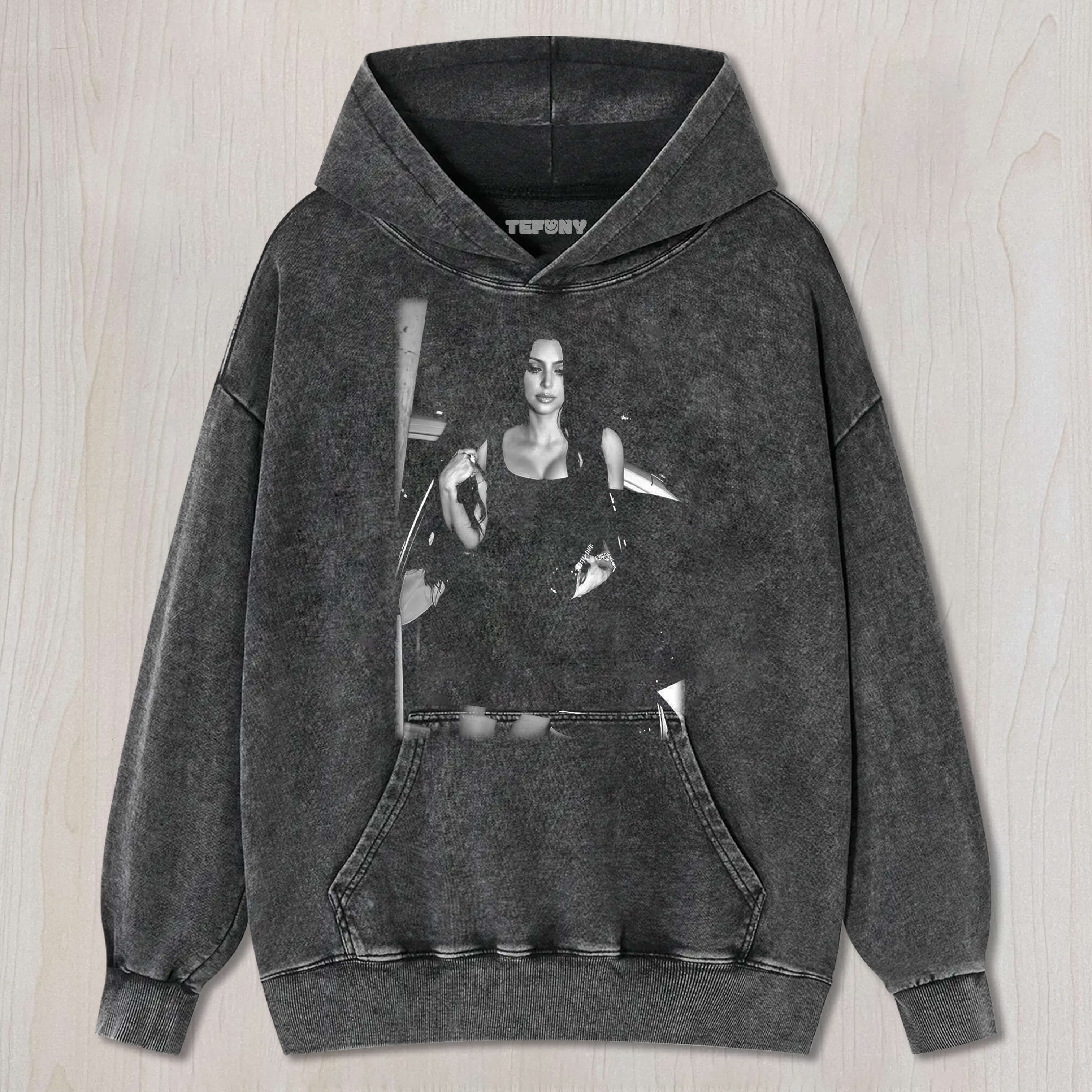 KIM KARDASHIAN T-SHIRT