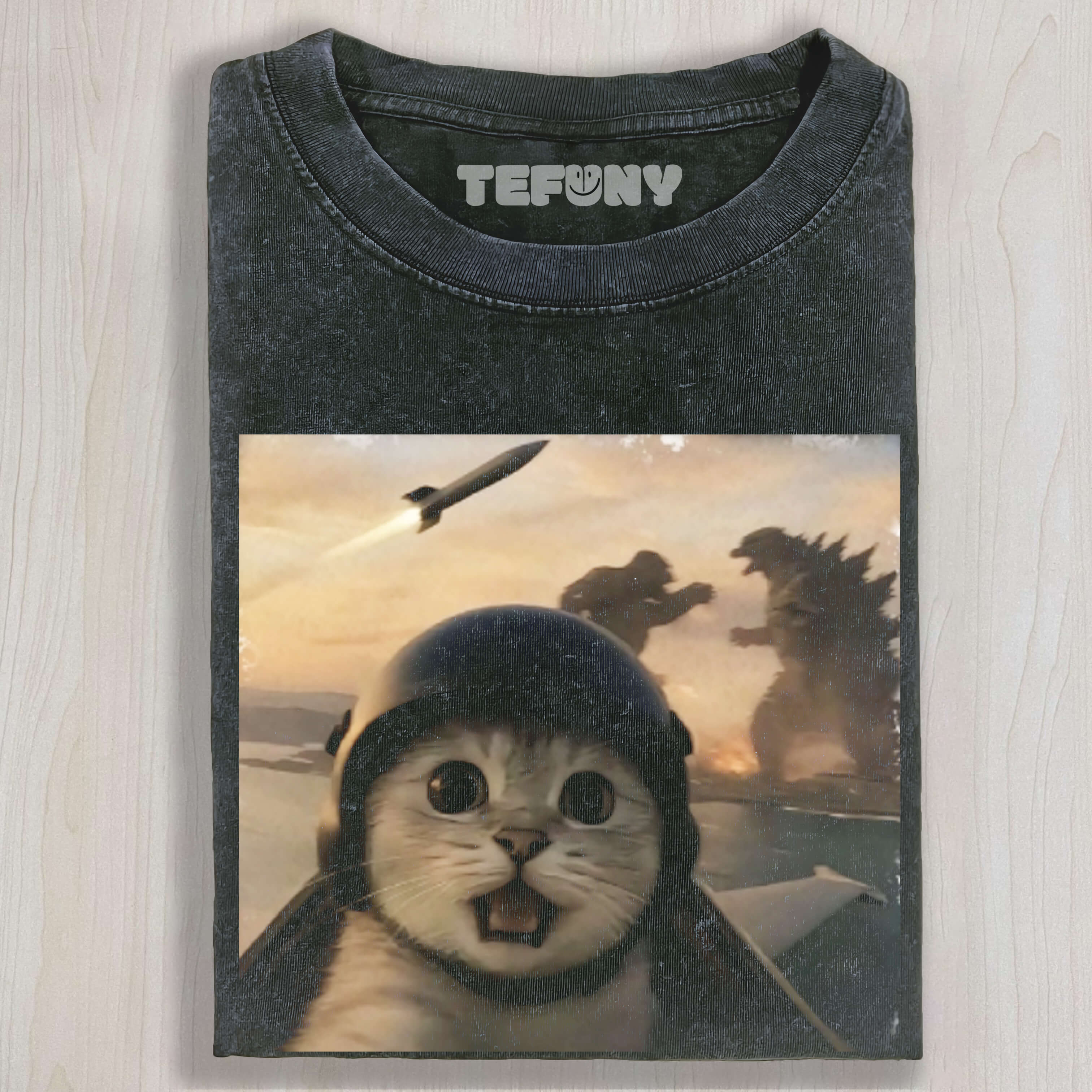 KAIJU CAT VINTAGE WASH JAPANESE DESIGN TEE & SWEAT & HOOD