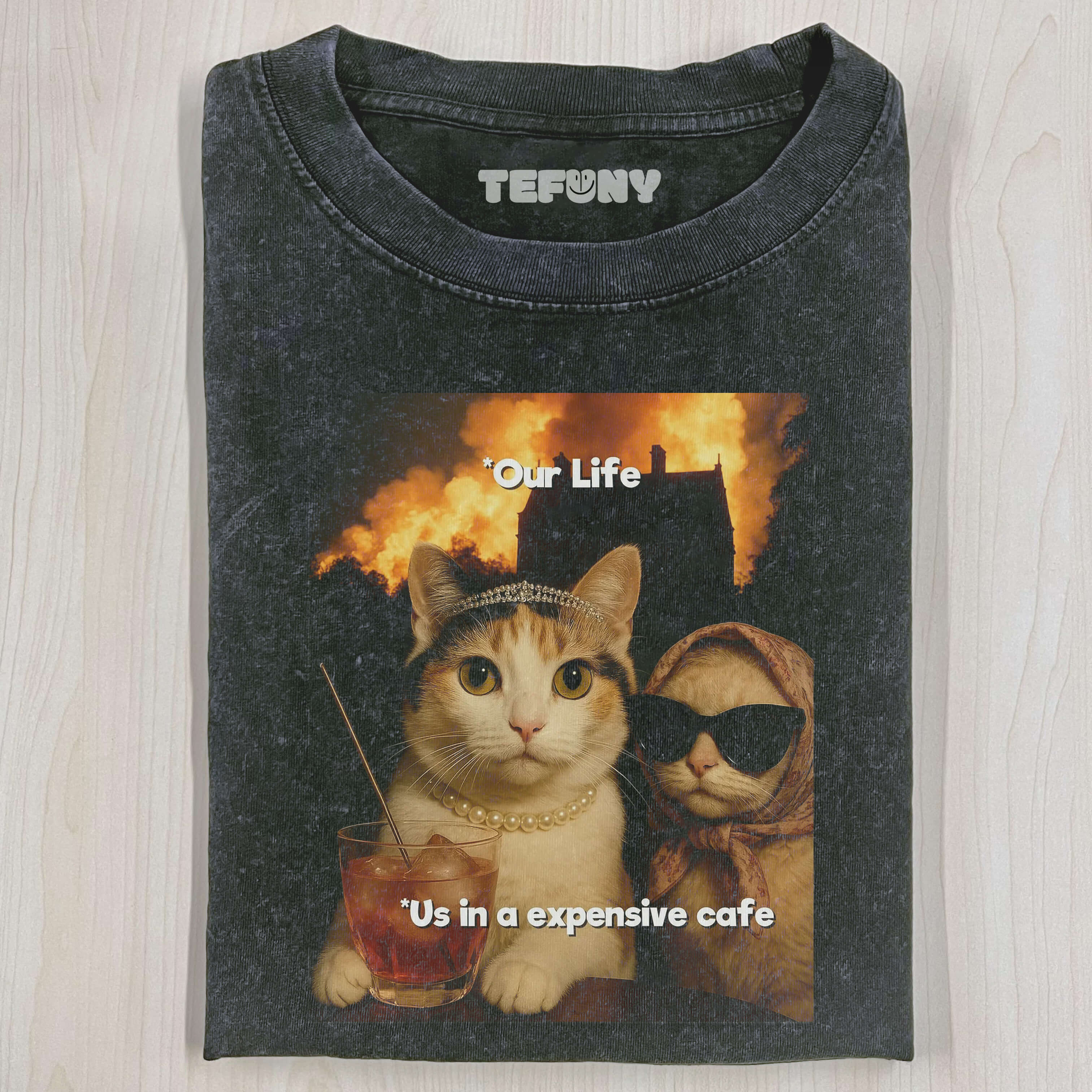 LADY CATS T-SHIRT