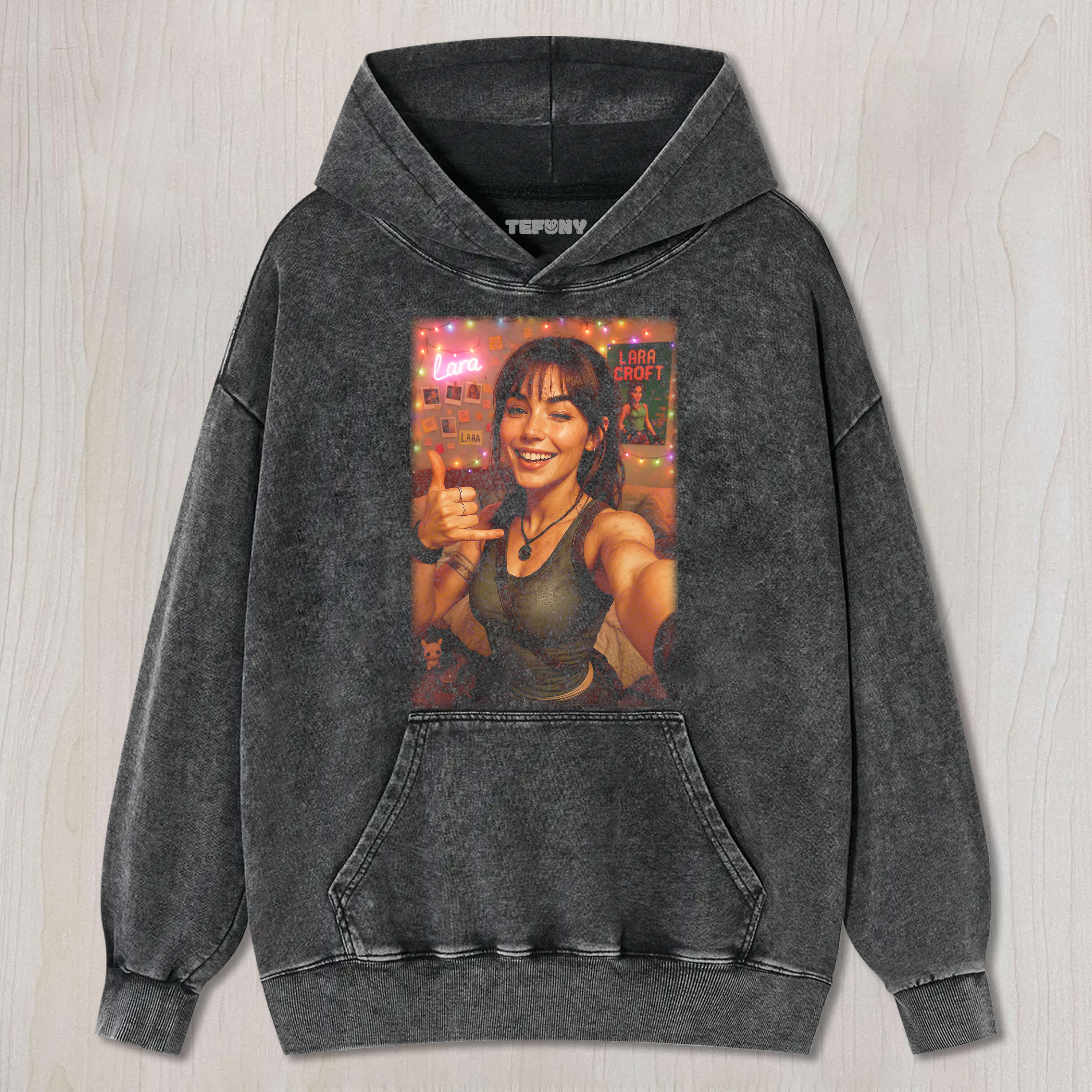 LARA CROFT TEE & SWEAT & HOOD