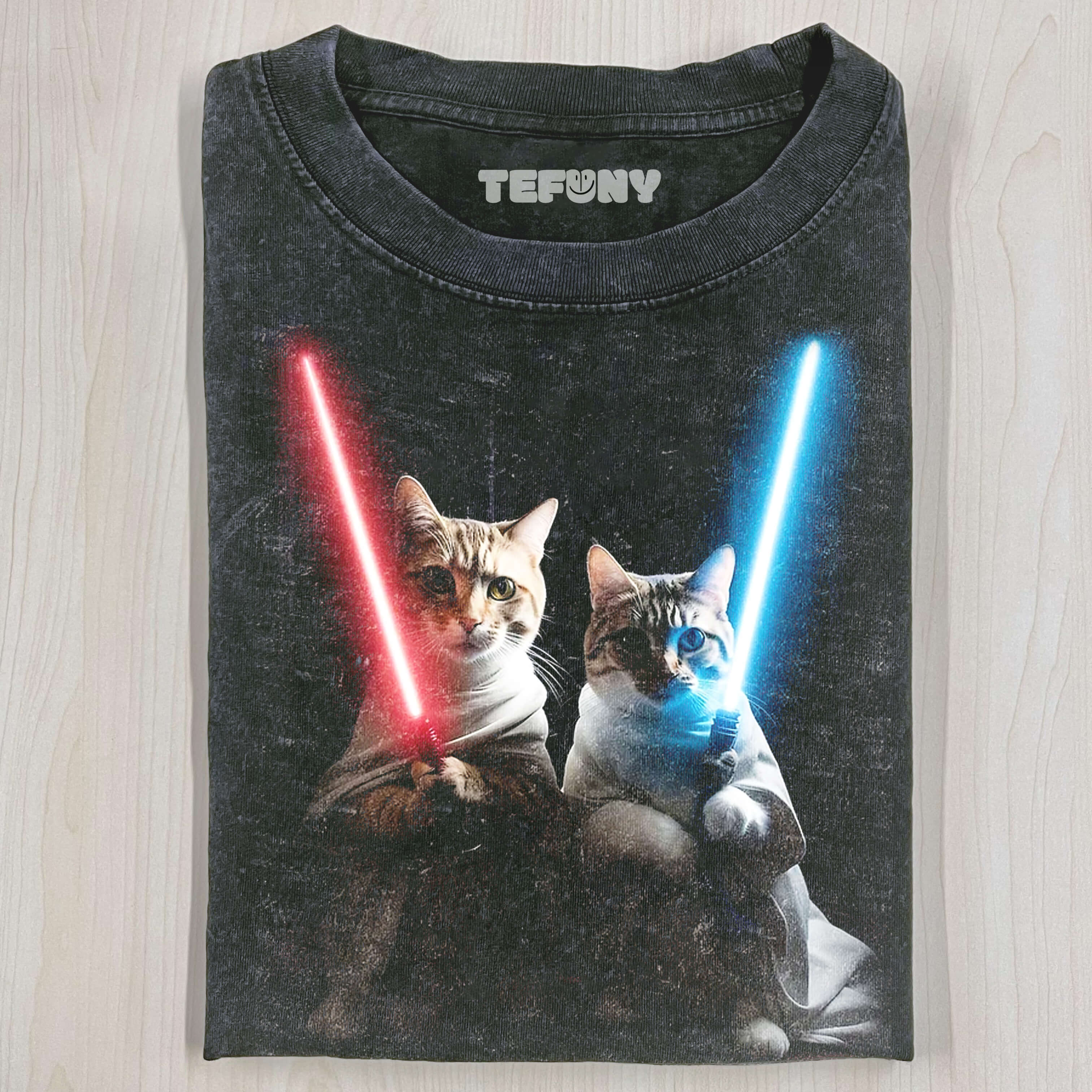 LIGHTSABER CAT VINTAGE T-SHIRT