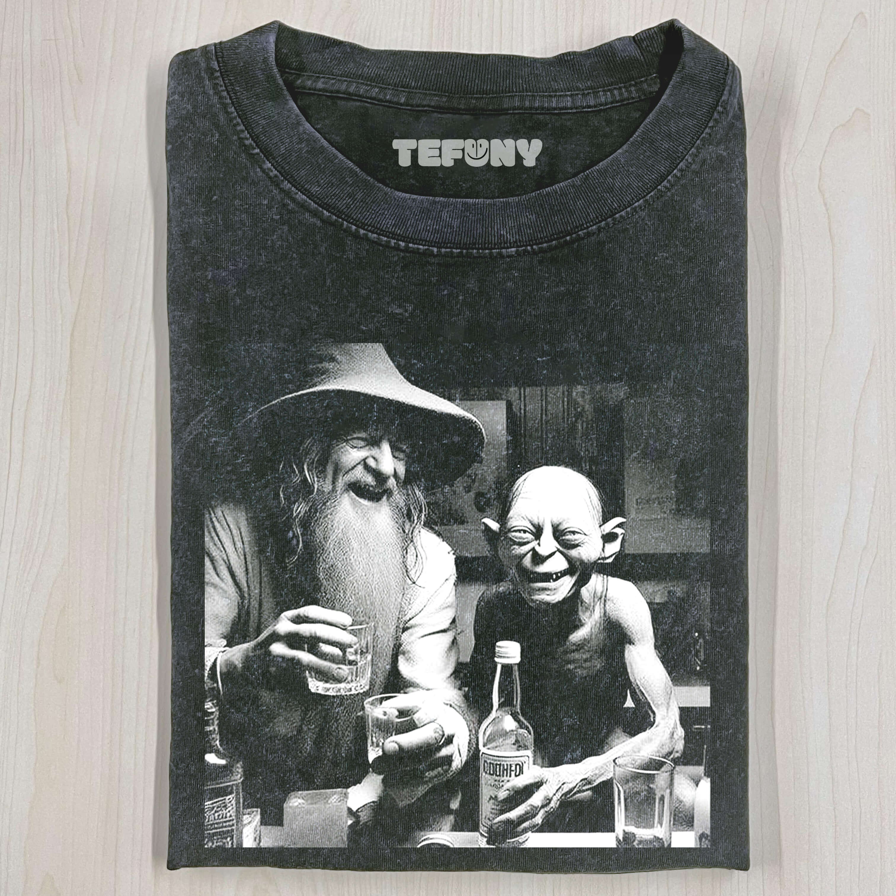 LORD OF THE RINGS RAVE PARTY T-SHIRT