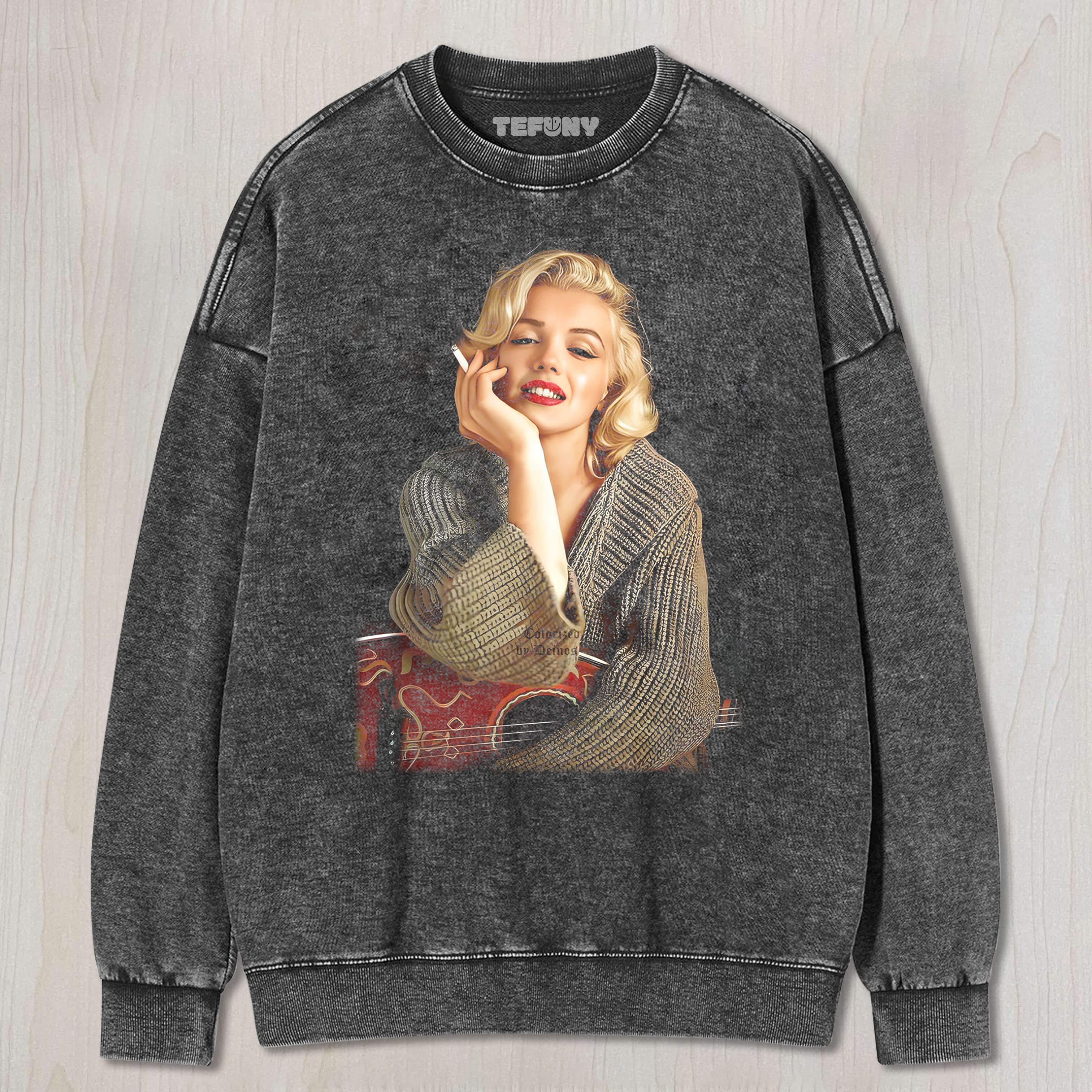MARILYN MONROE HOLDING GUITAR TEE & SWEAT & HOOD