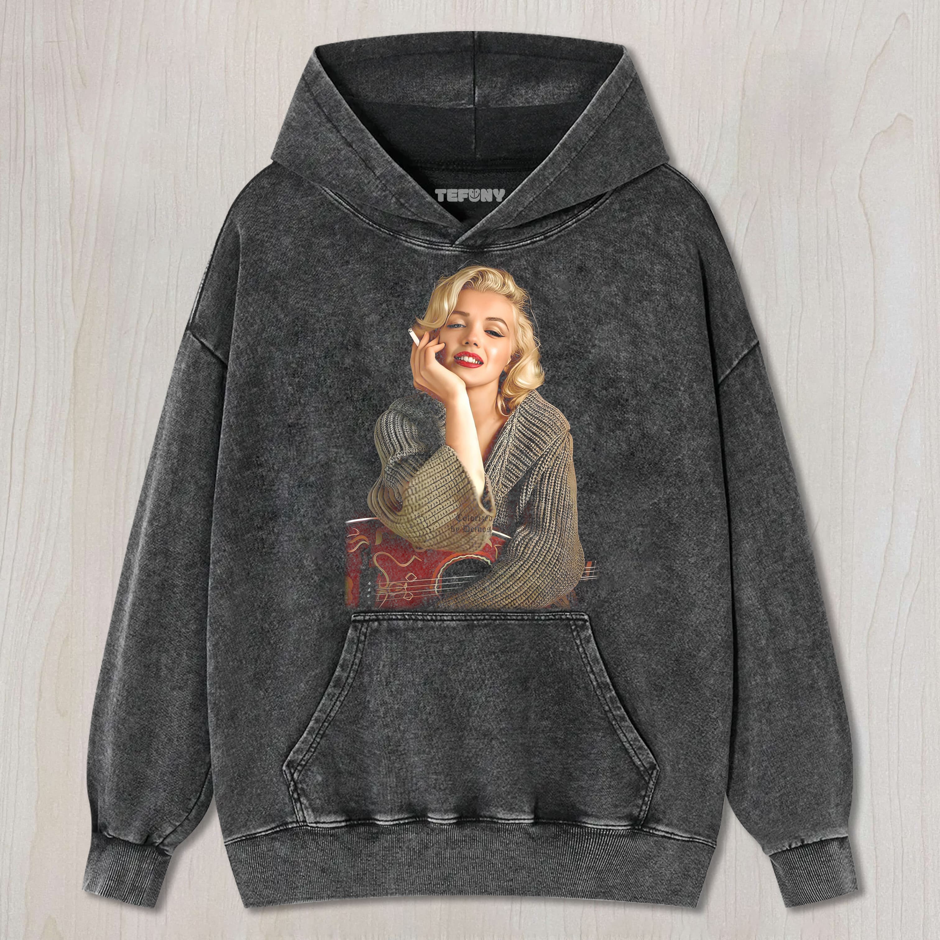 MARILYN MONROE HOLDING GUITAR TEE & SWEAT & HOOD
