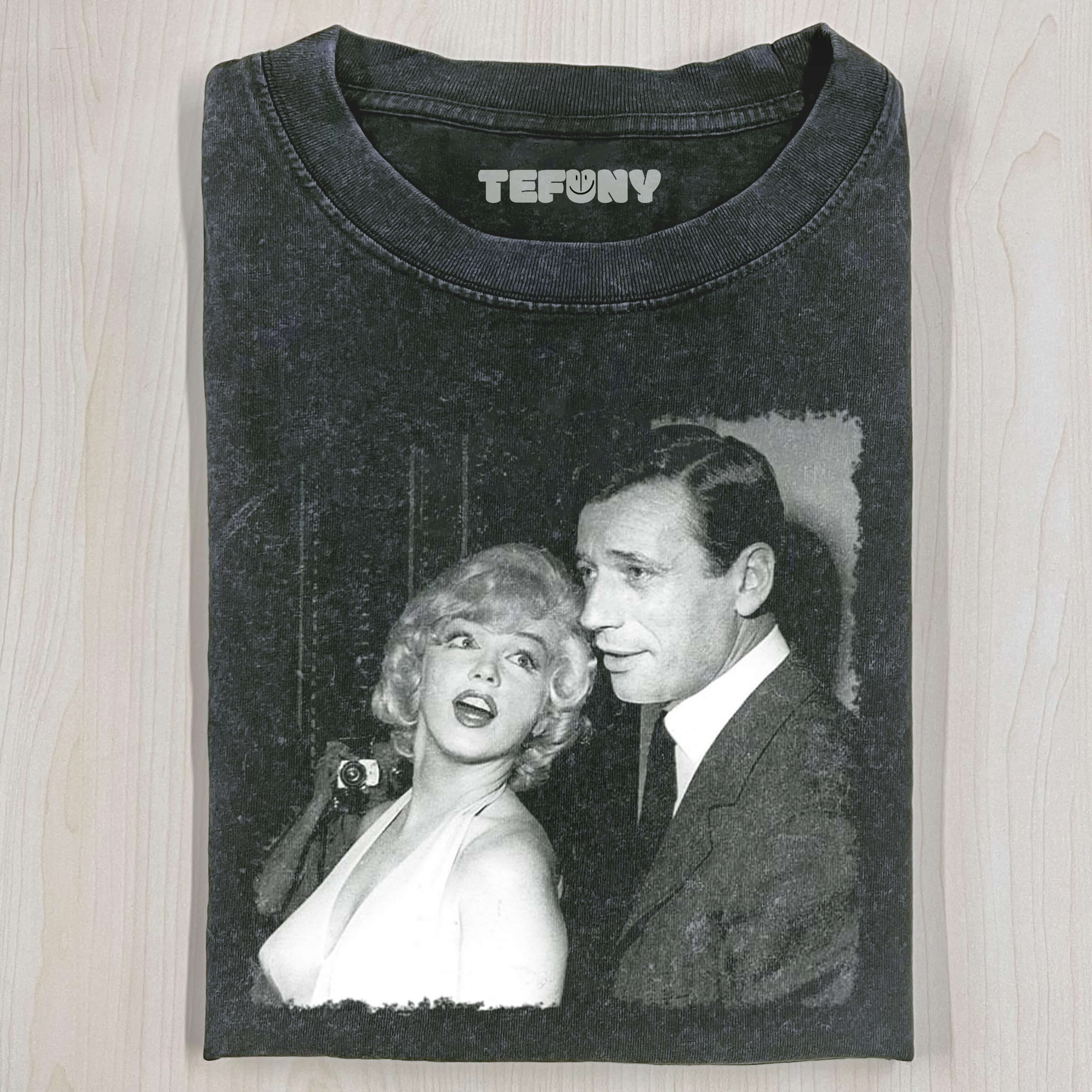 MARILYN MONROE & YVES MONTAND T-SHIRT