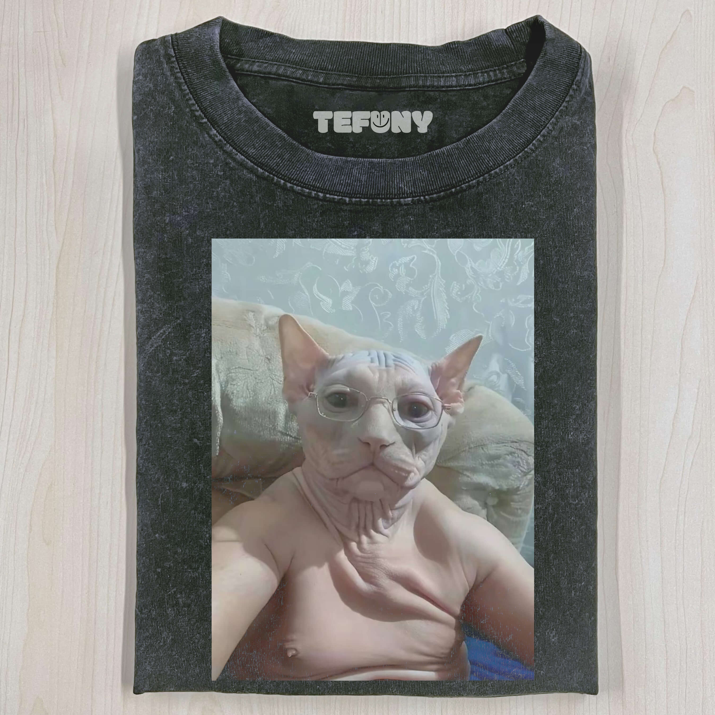 MATURE CAT T-THIRT