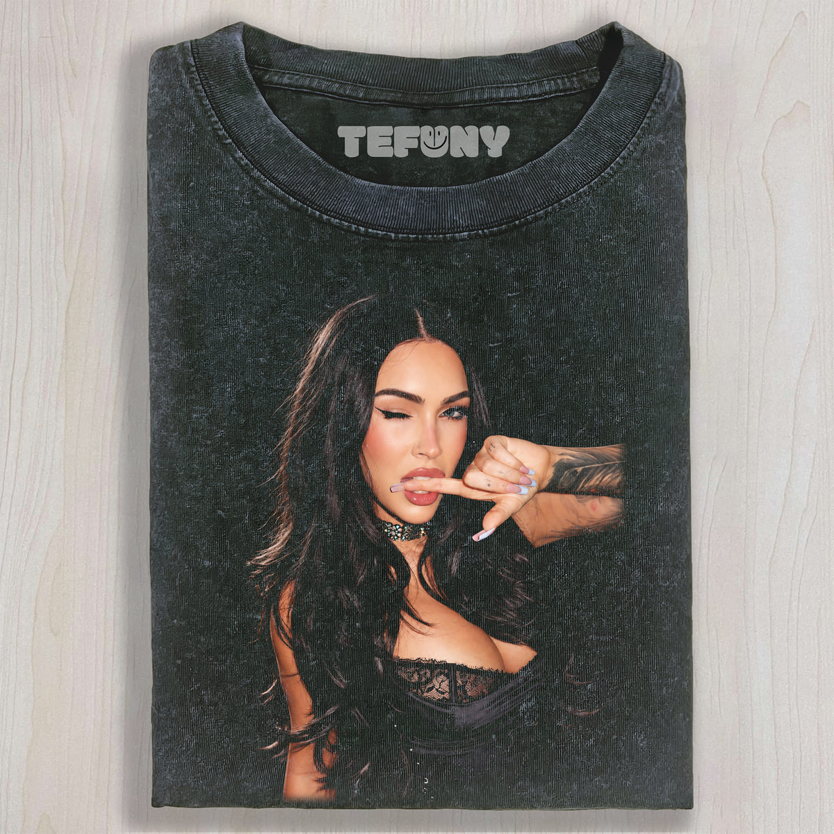 MEGAN FOX BITES FINGERS UNISEX TEE, TANK TOP, LAYERED LS, SWEATSHIRT & HOODIE