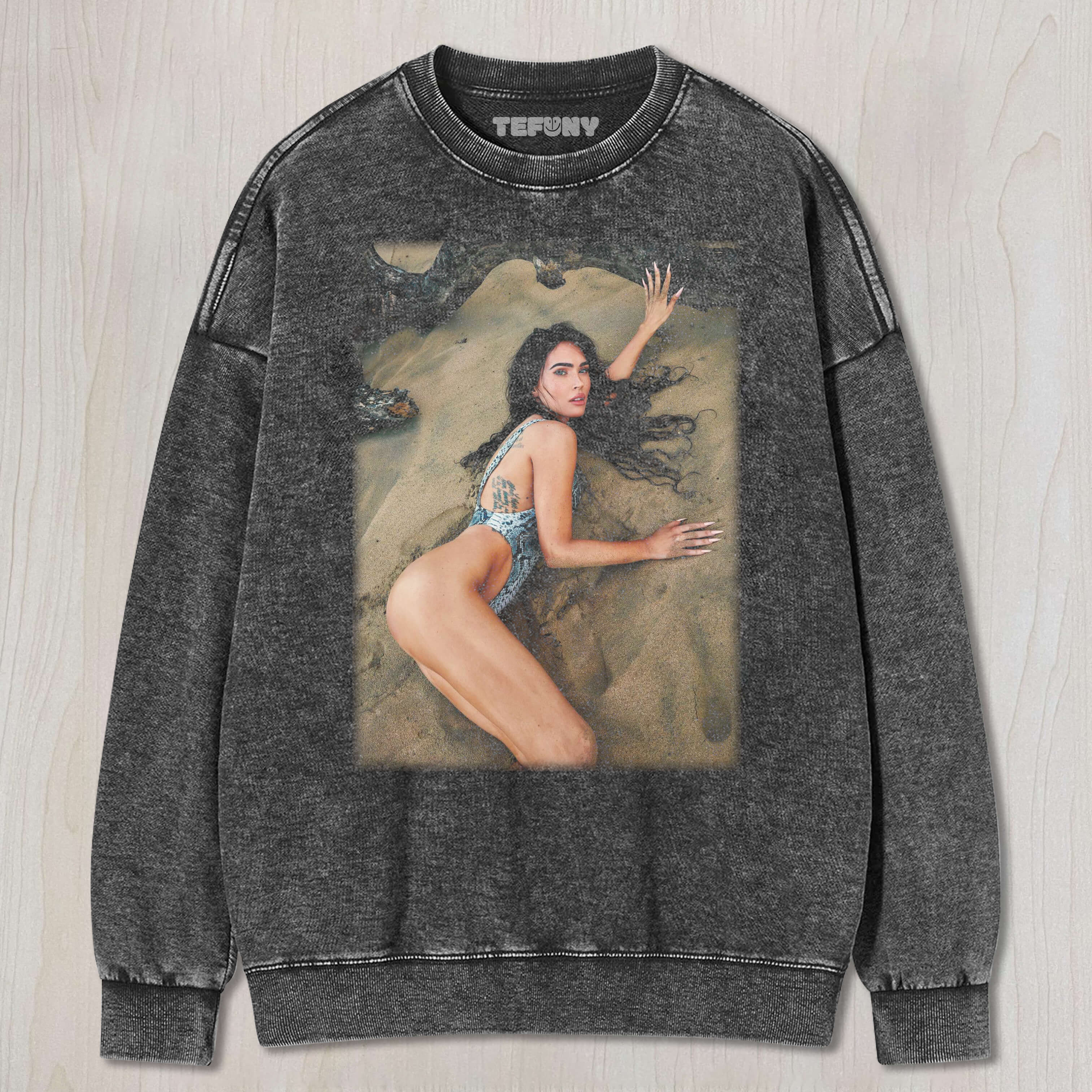 MEGAN FOX LYING ON THE BEACH TEE & SWEAT & HOOD