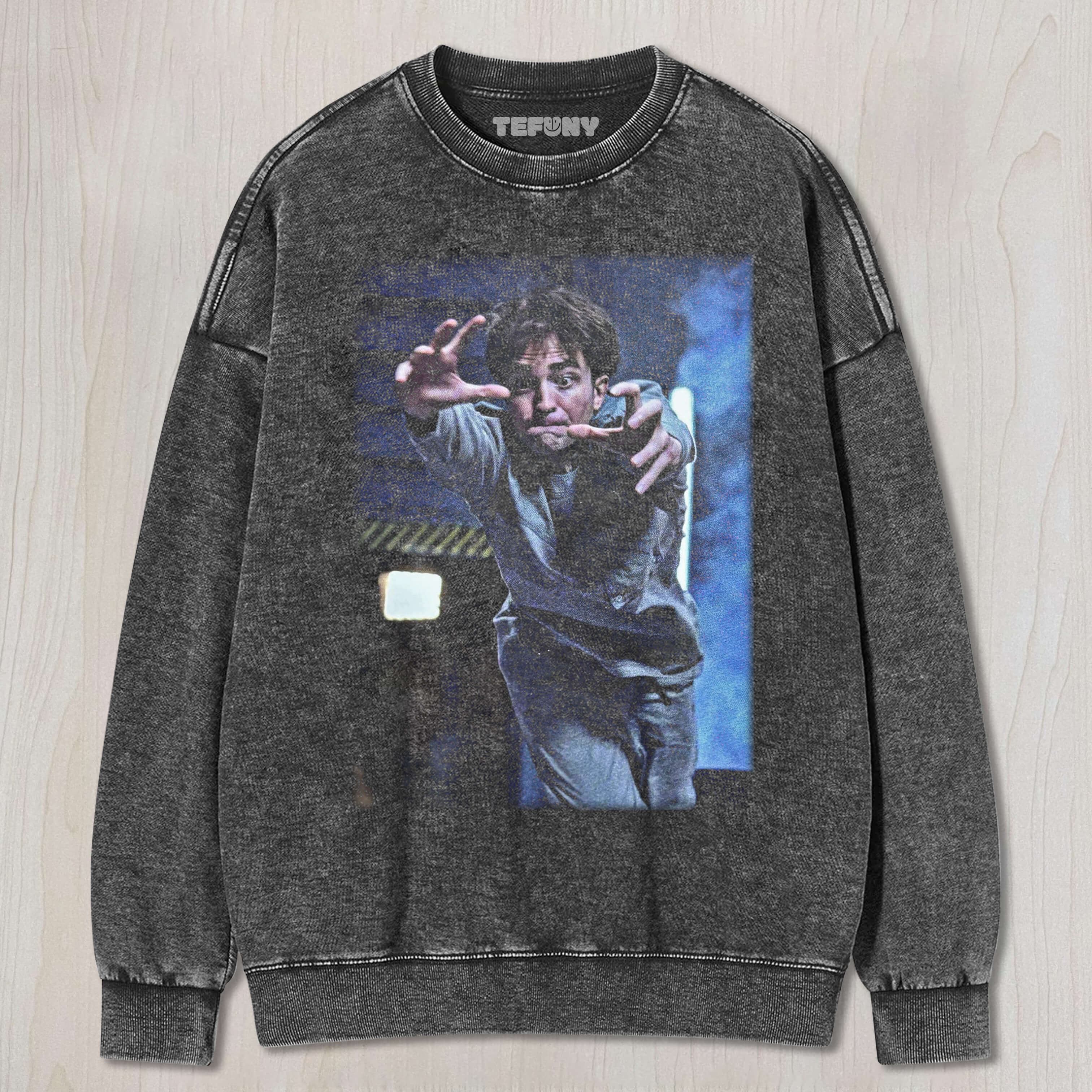 MICKEY 17  V1 T-SHIRT