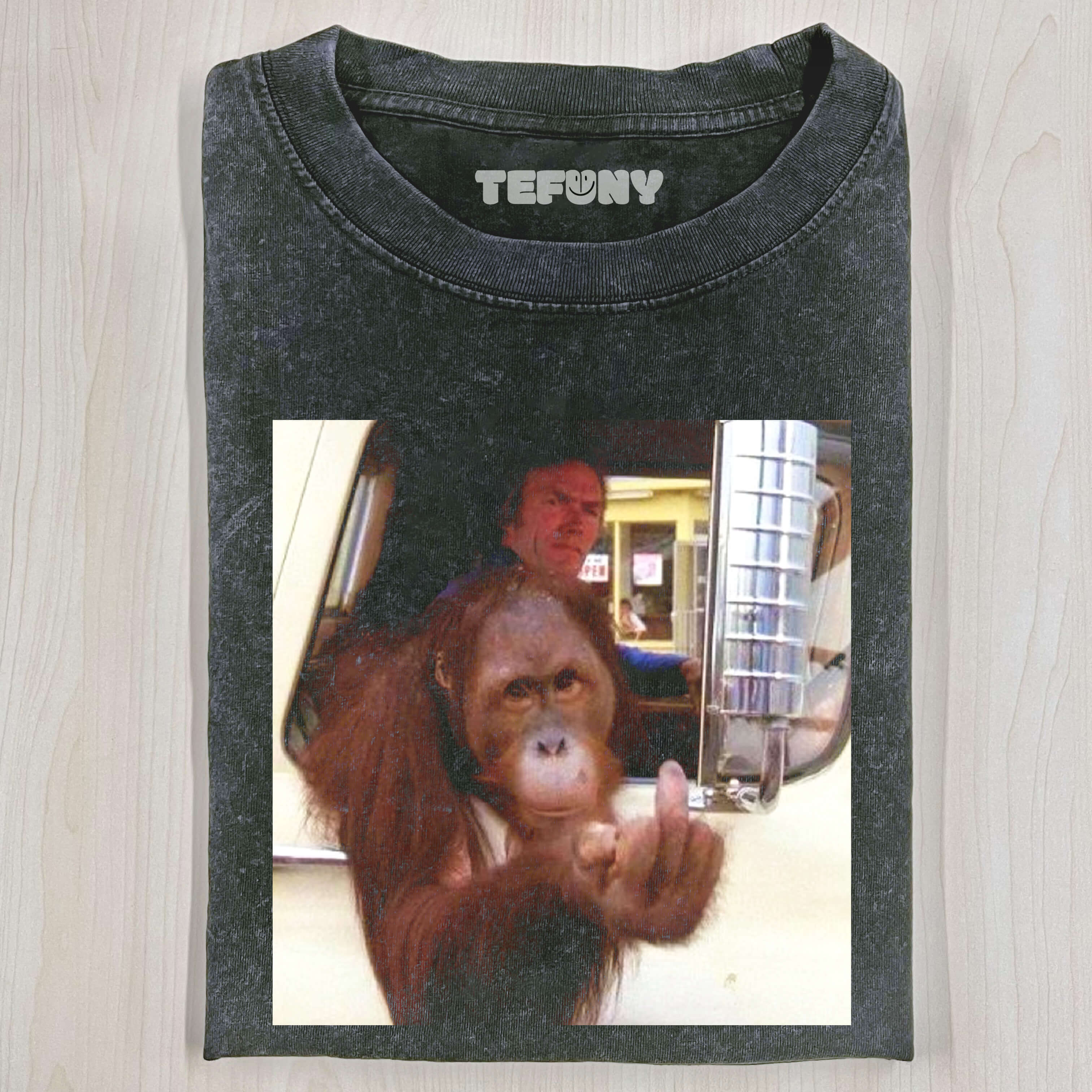 MONKEY GIVING MIDDLE FINGERR T-SHIRT