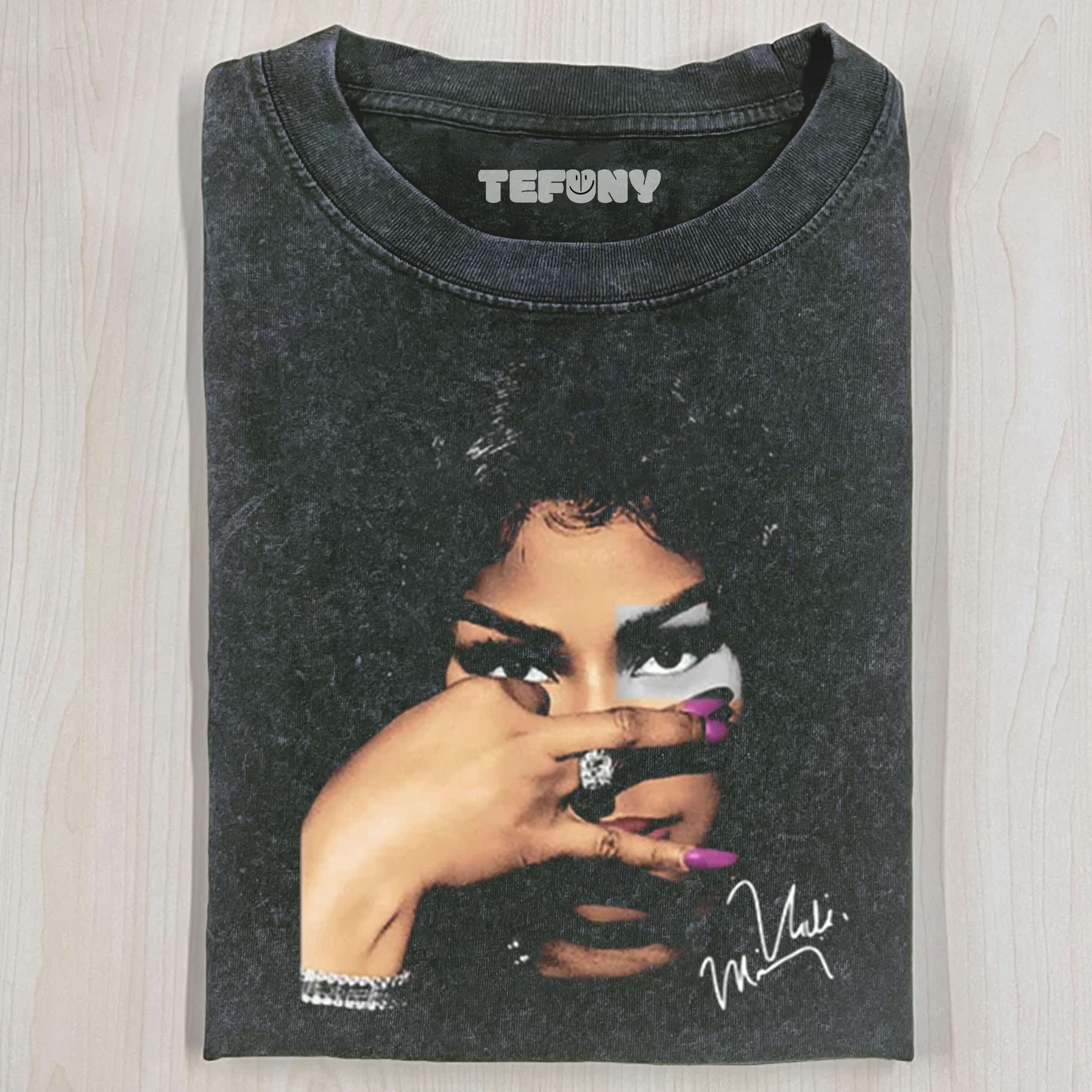 NICKI MINAJ V2 BIG FACE TEE