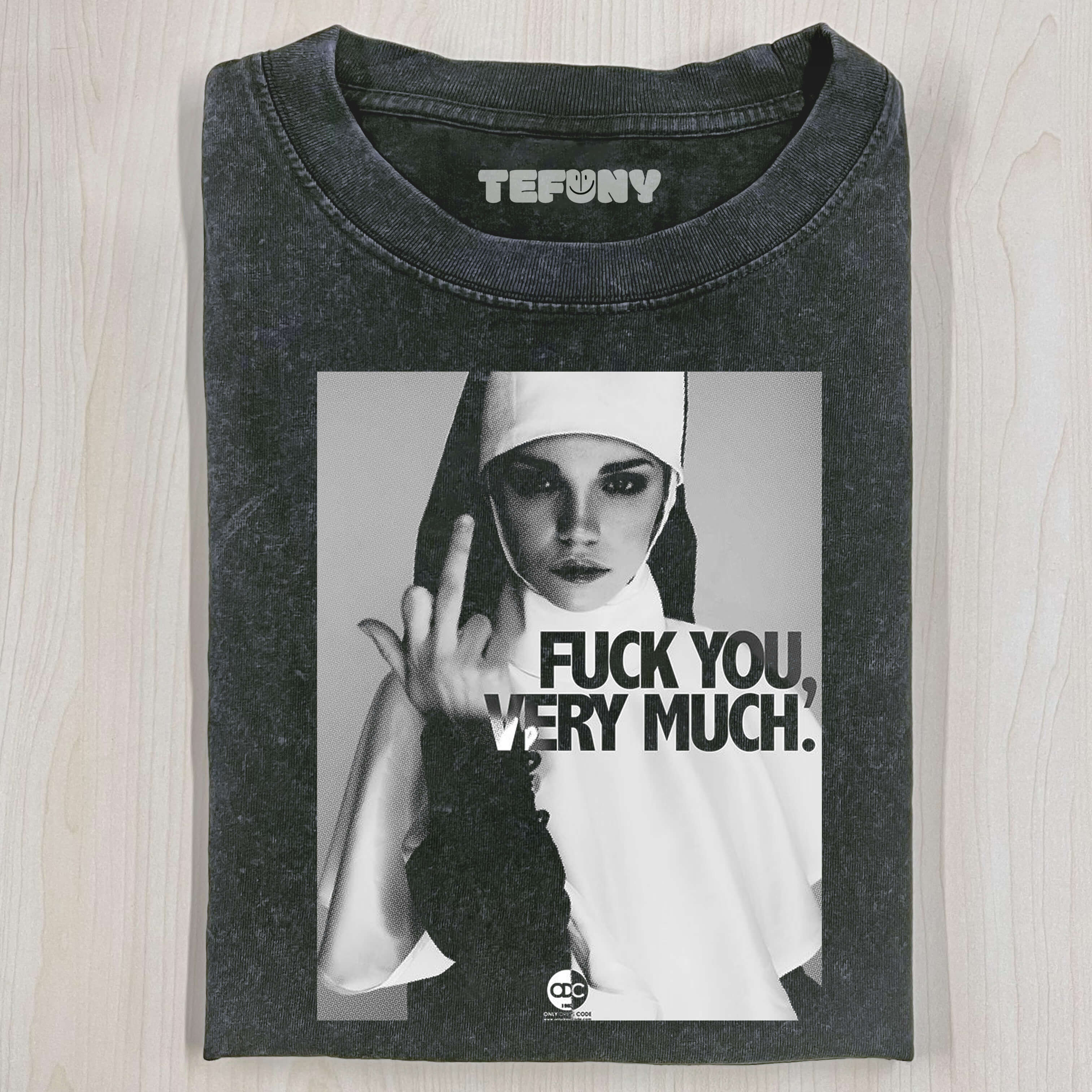 NUN GIVES MIDDLE FINGER T-THIRT