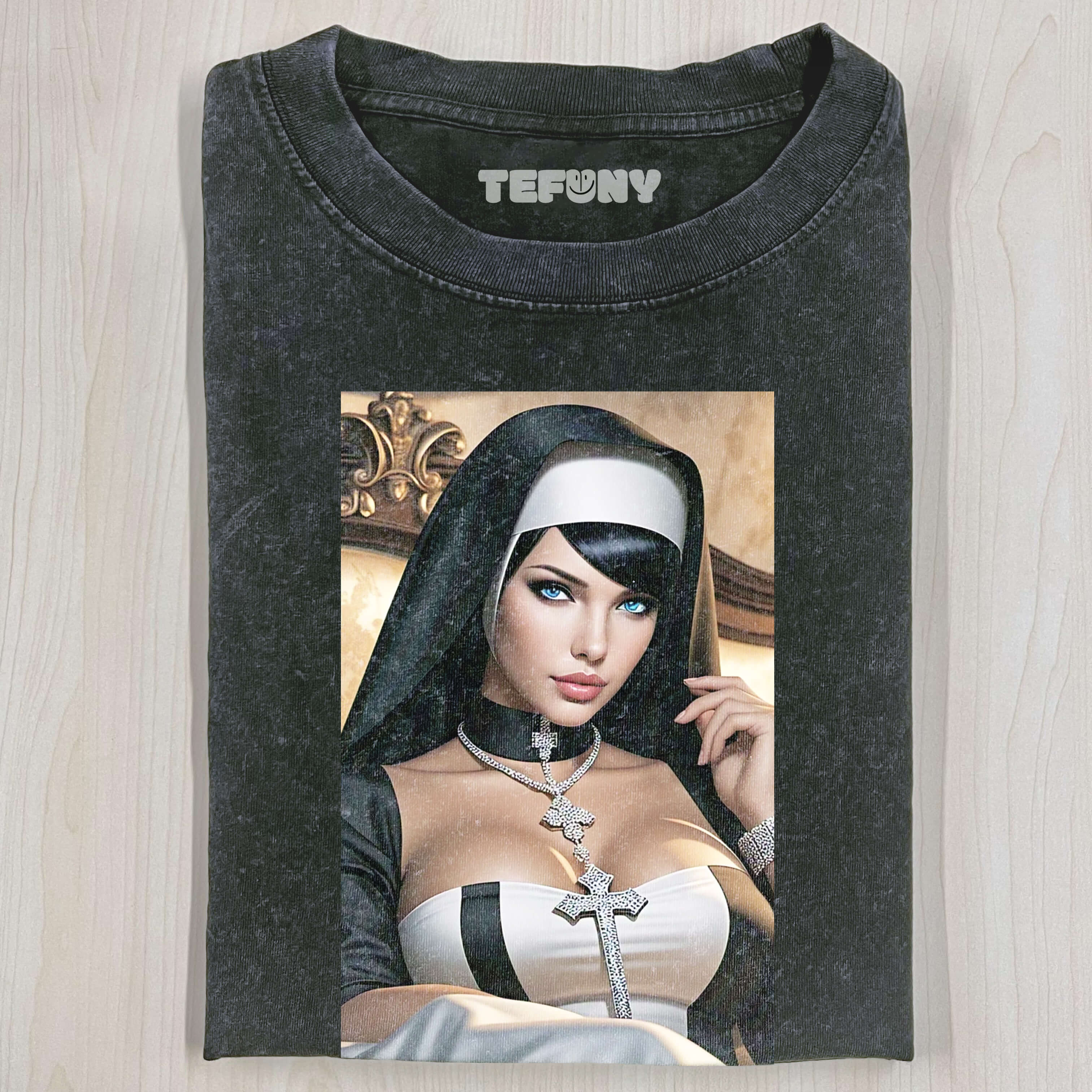 NUNS T-SHIRT V1