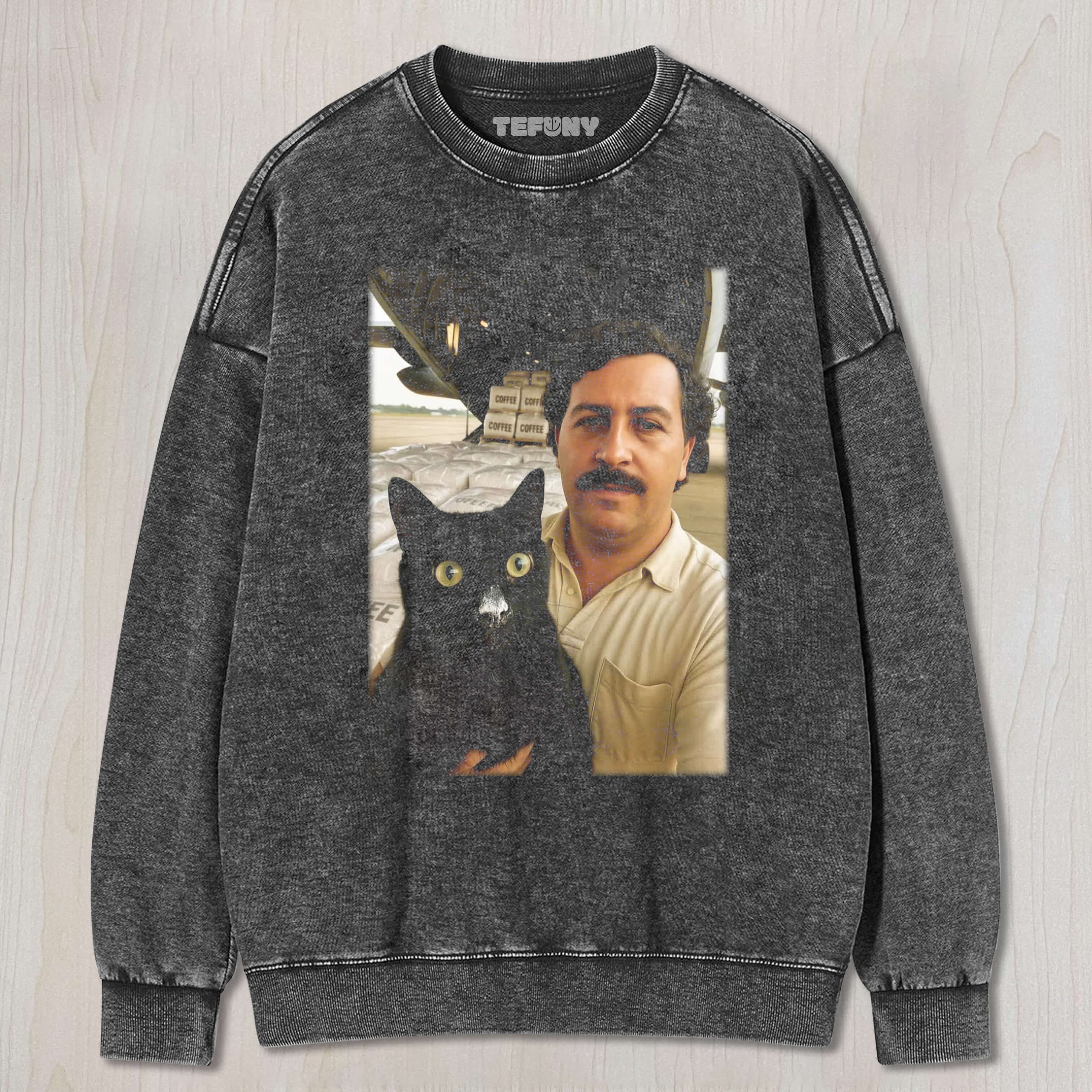 PABLO AND HIS CAT WITH WHITE POWDER ON ITS FACE TEE & SWEAT & HOOD