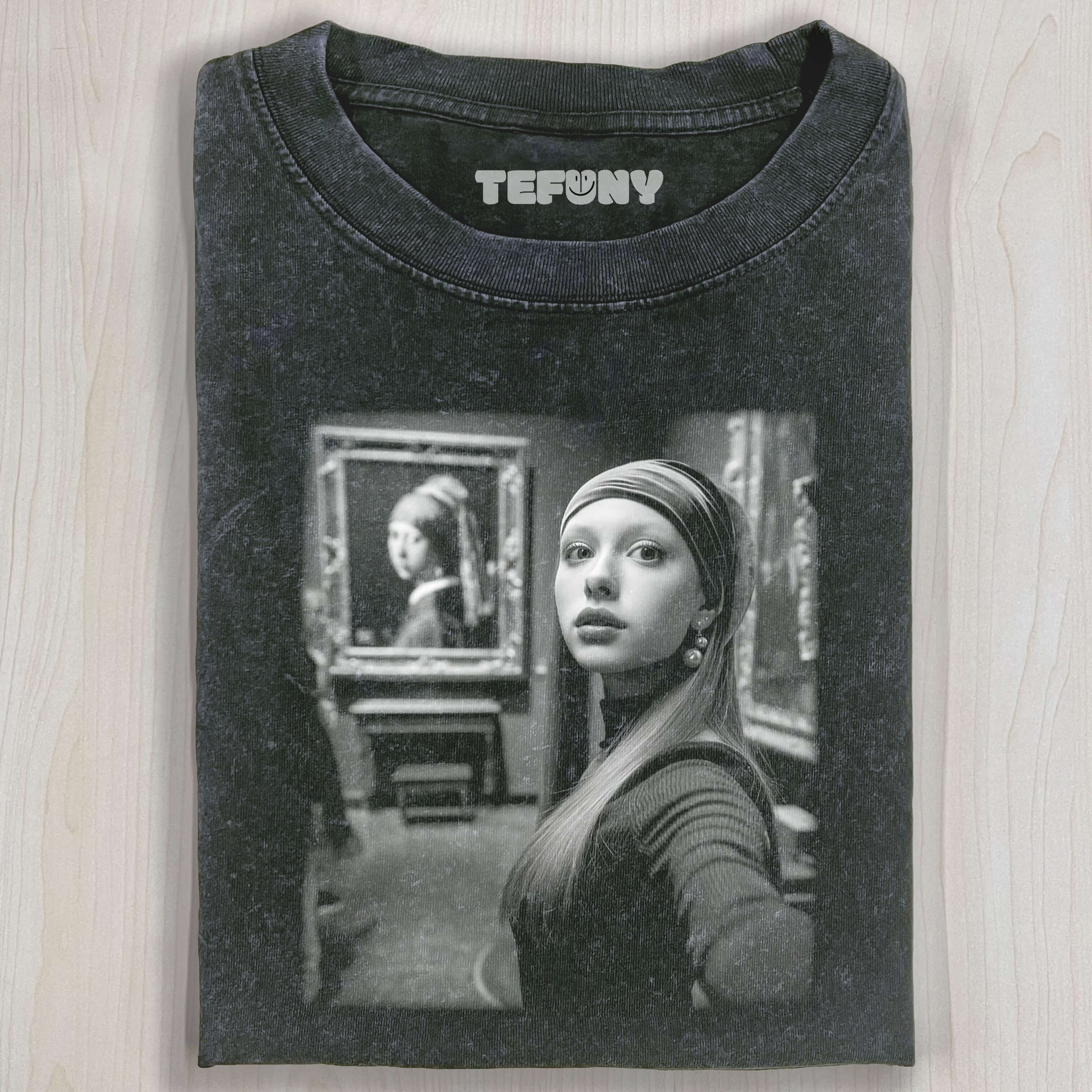 PAINTING GIRL WITH A PEAR EARRING T-SHIRT