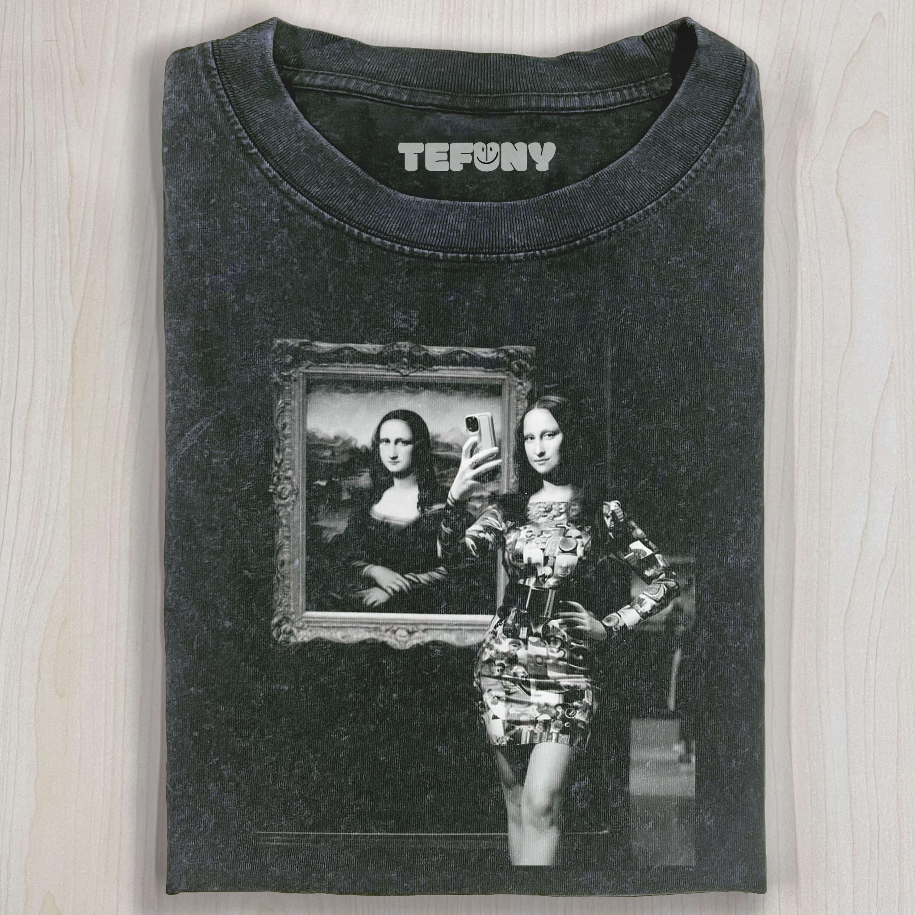 PAINTING MONA LISA T-SHIRT