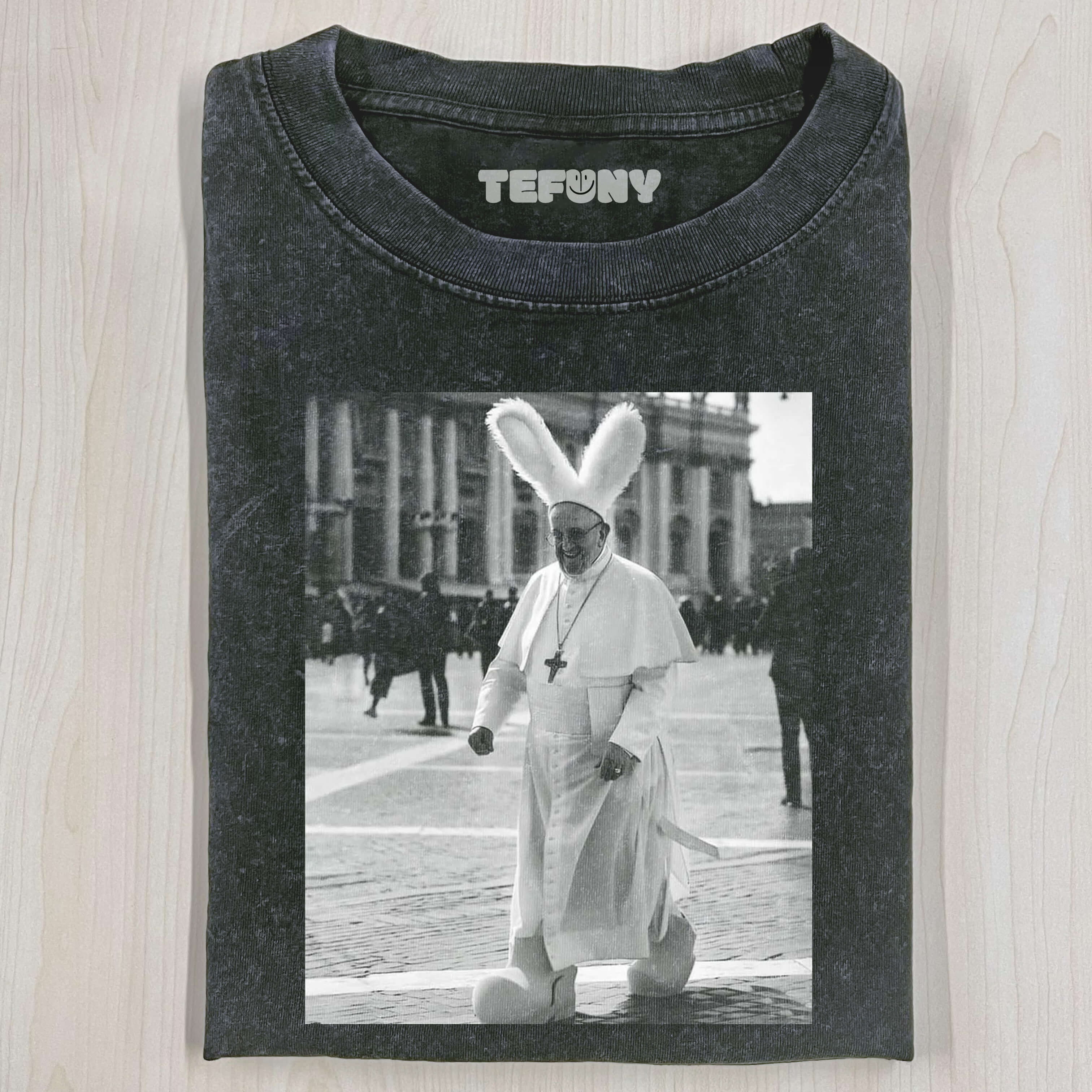 POPE QQ T-SHIRT