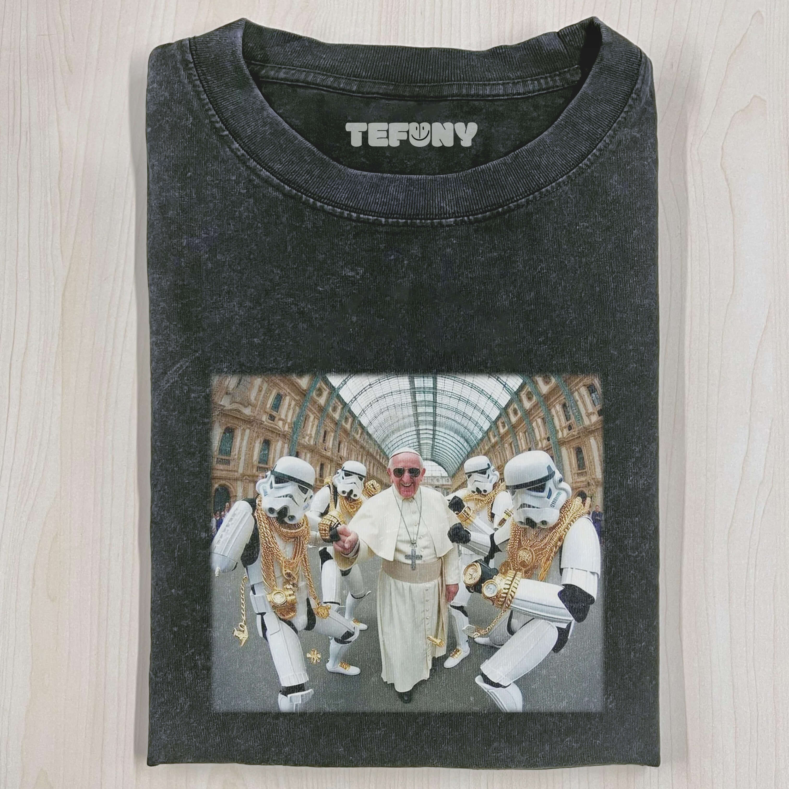 POPE T-EE
