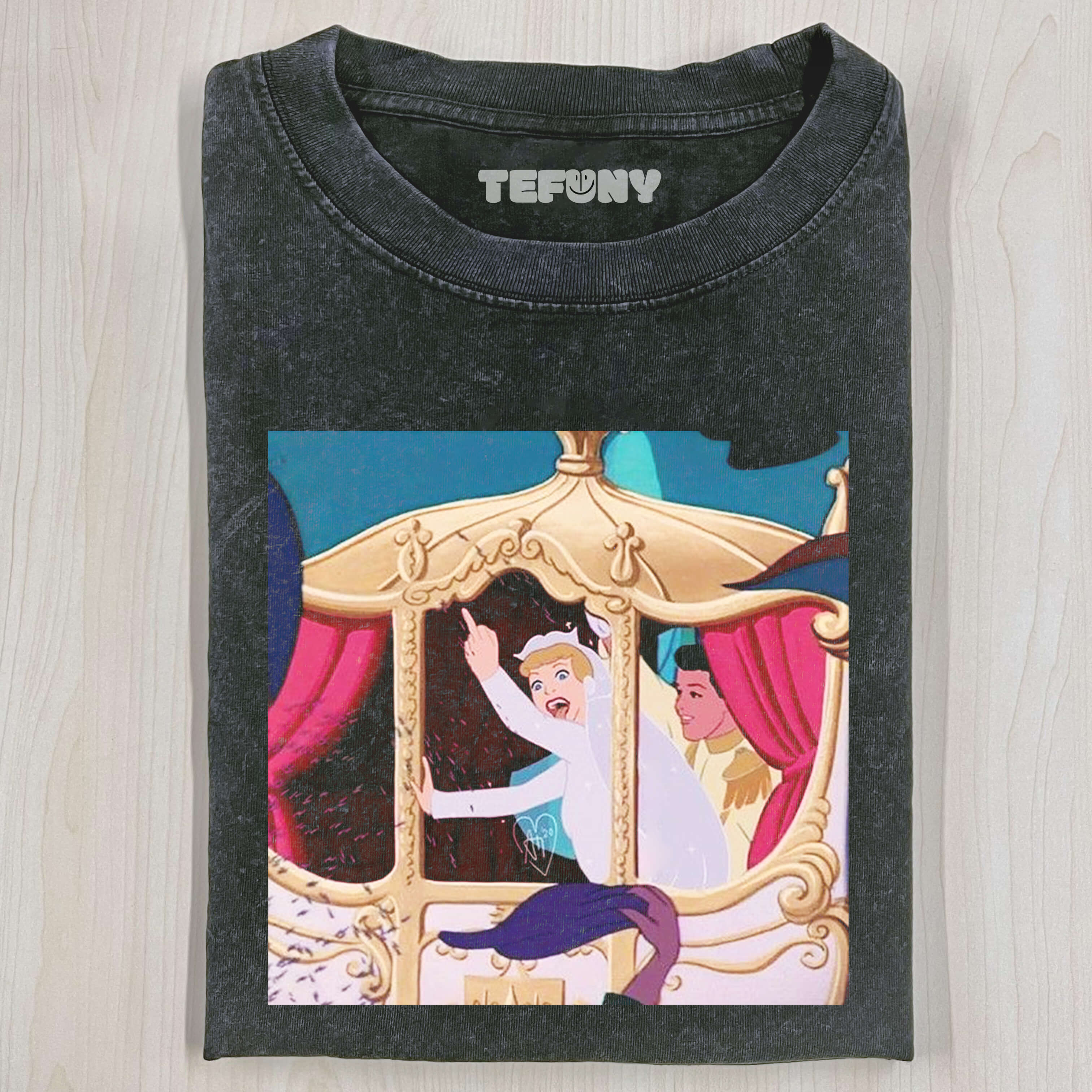 PRINCESS MIDDLE FINGER T-SHIRT
