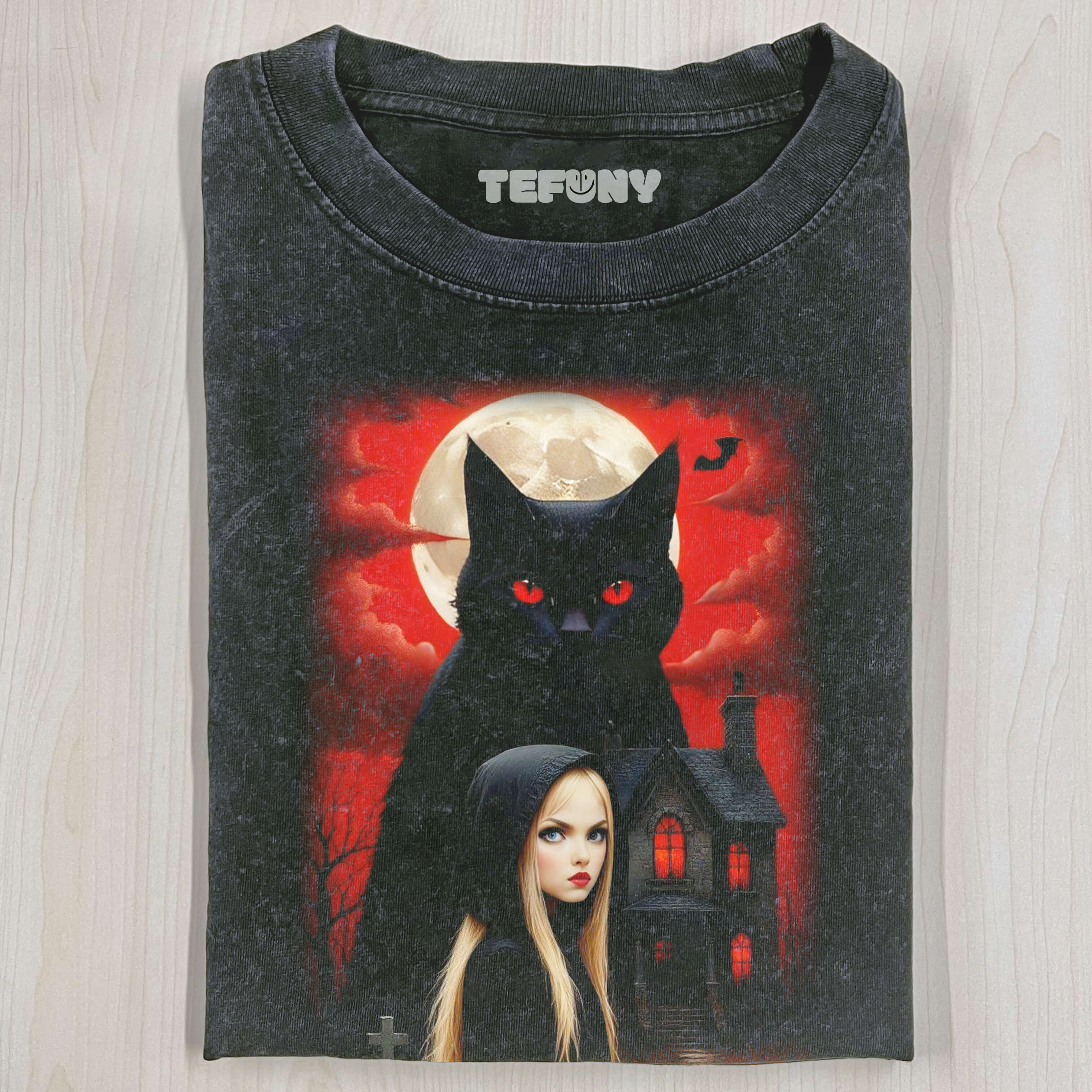 RED LIGHT CAT T-SHIRT
