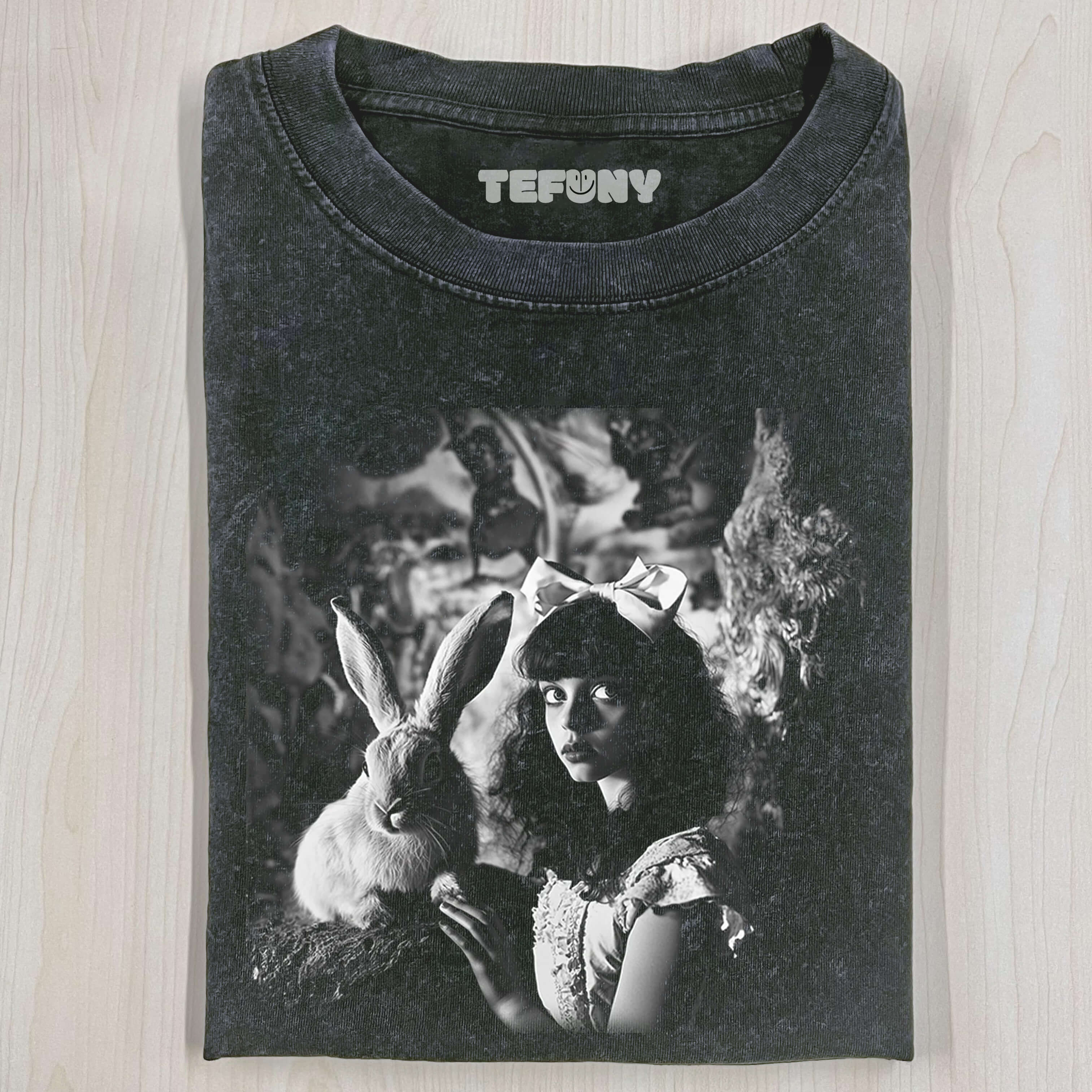 RETRO ALICE V4 T-SHIRT