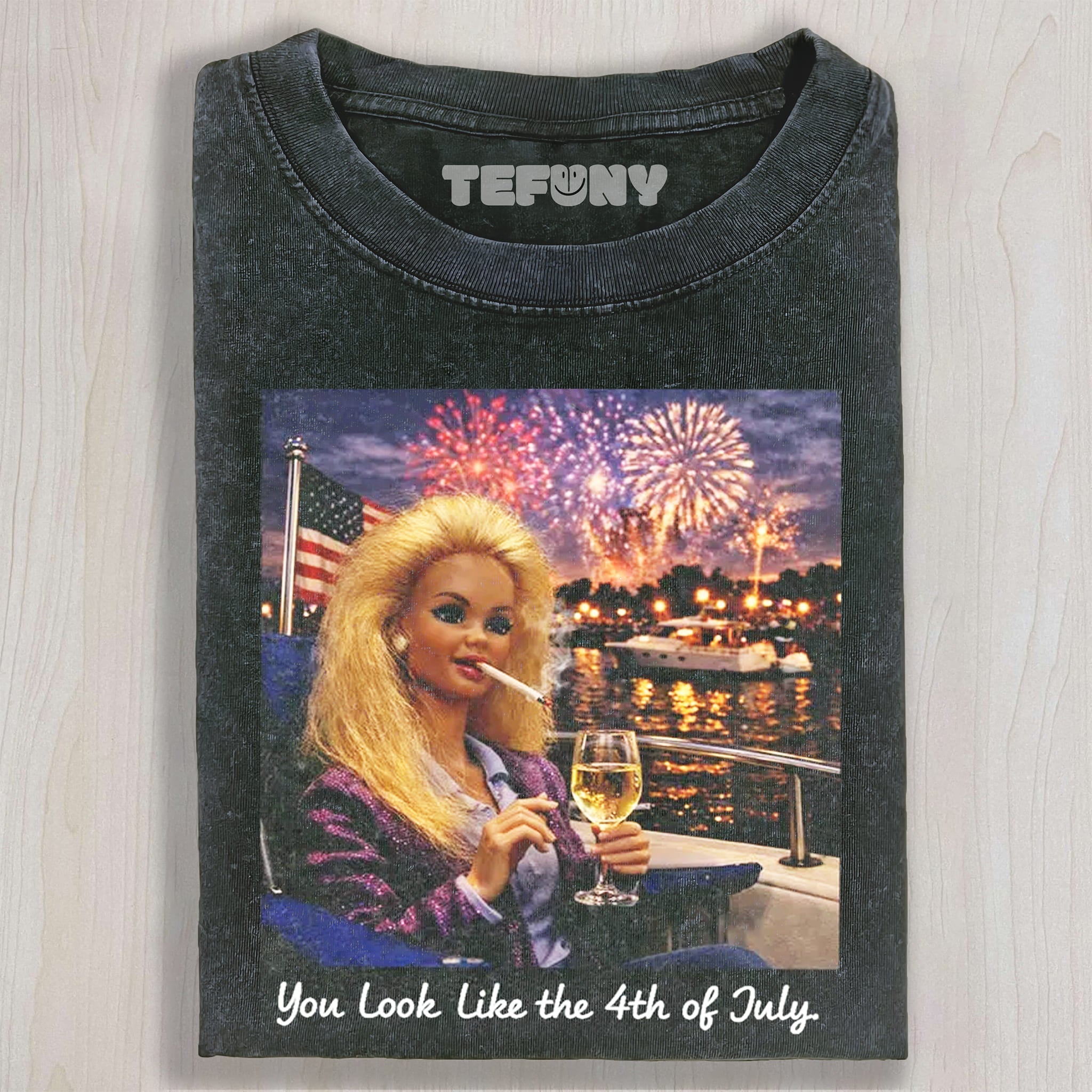 RETRO DOLL 4TH OF JULY V7 UNISEX TEE, TANK TOP, LAYERED LS, SWEATSHIRT & HOODIE