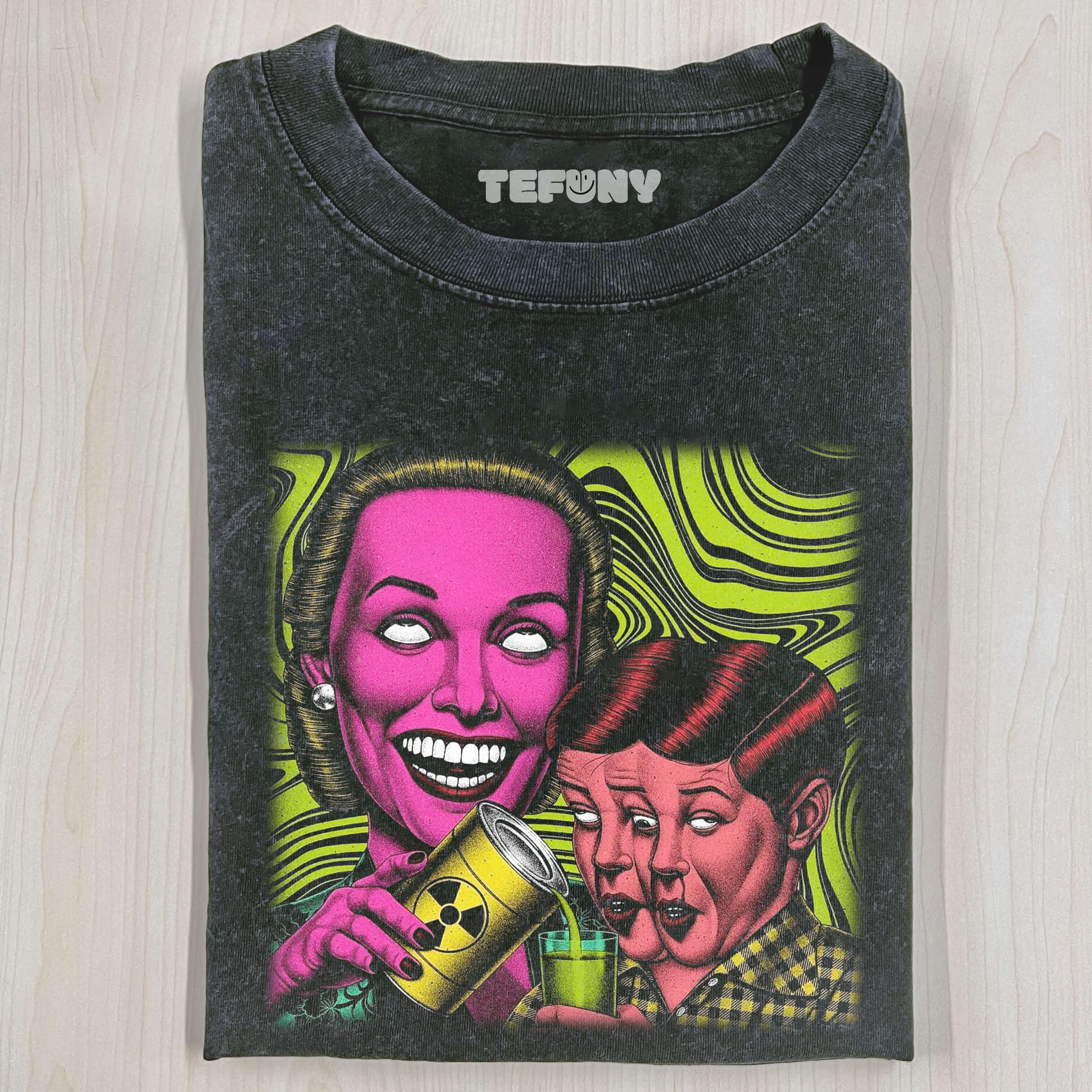 RETRO ILLUSTRATION T-SHIRT