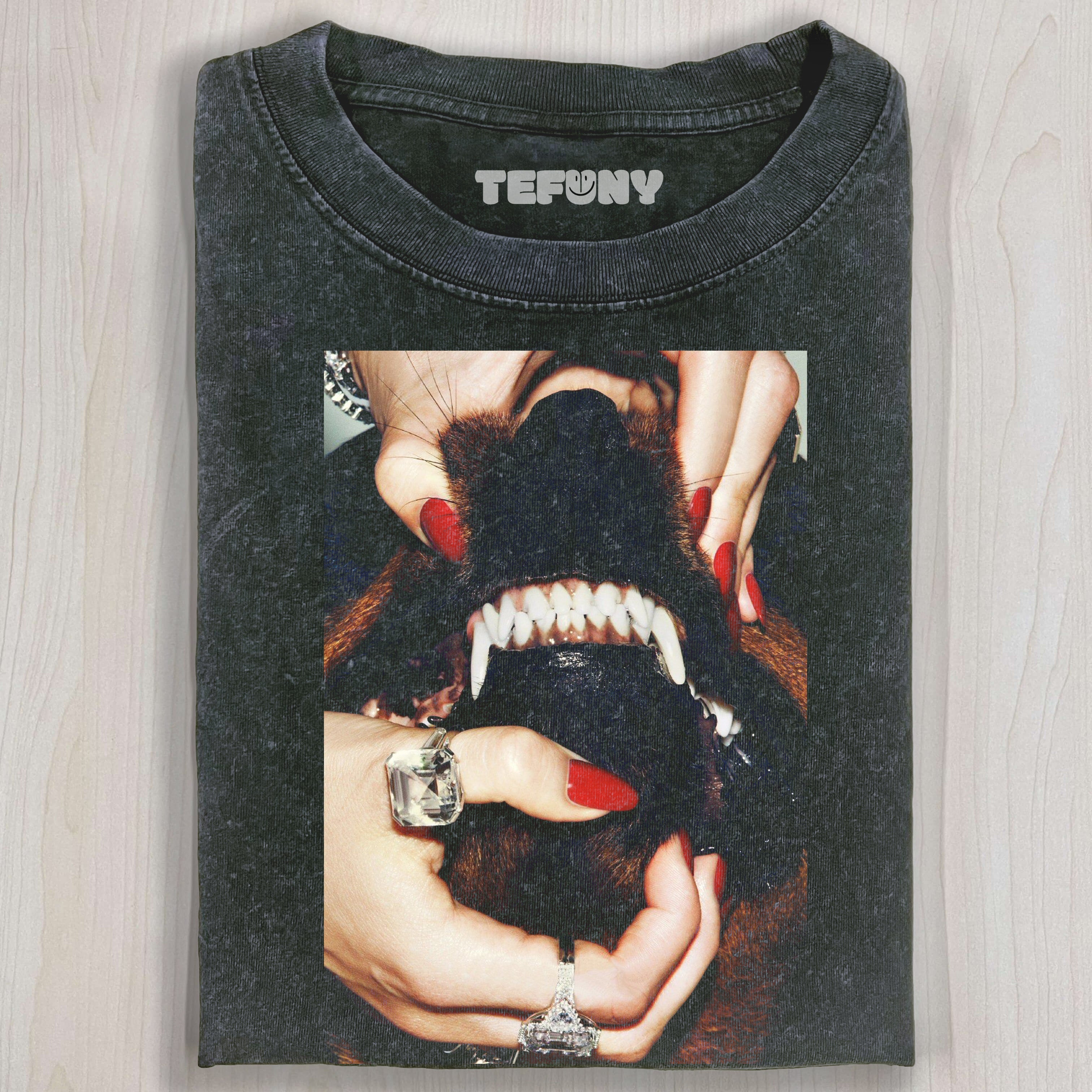 RETRO PRINTED T-SHIRT