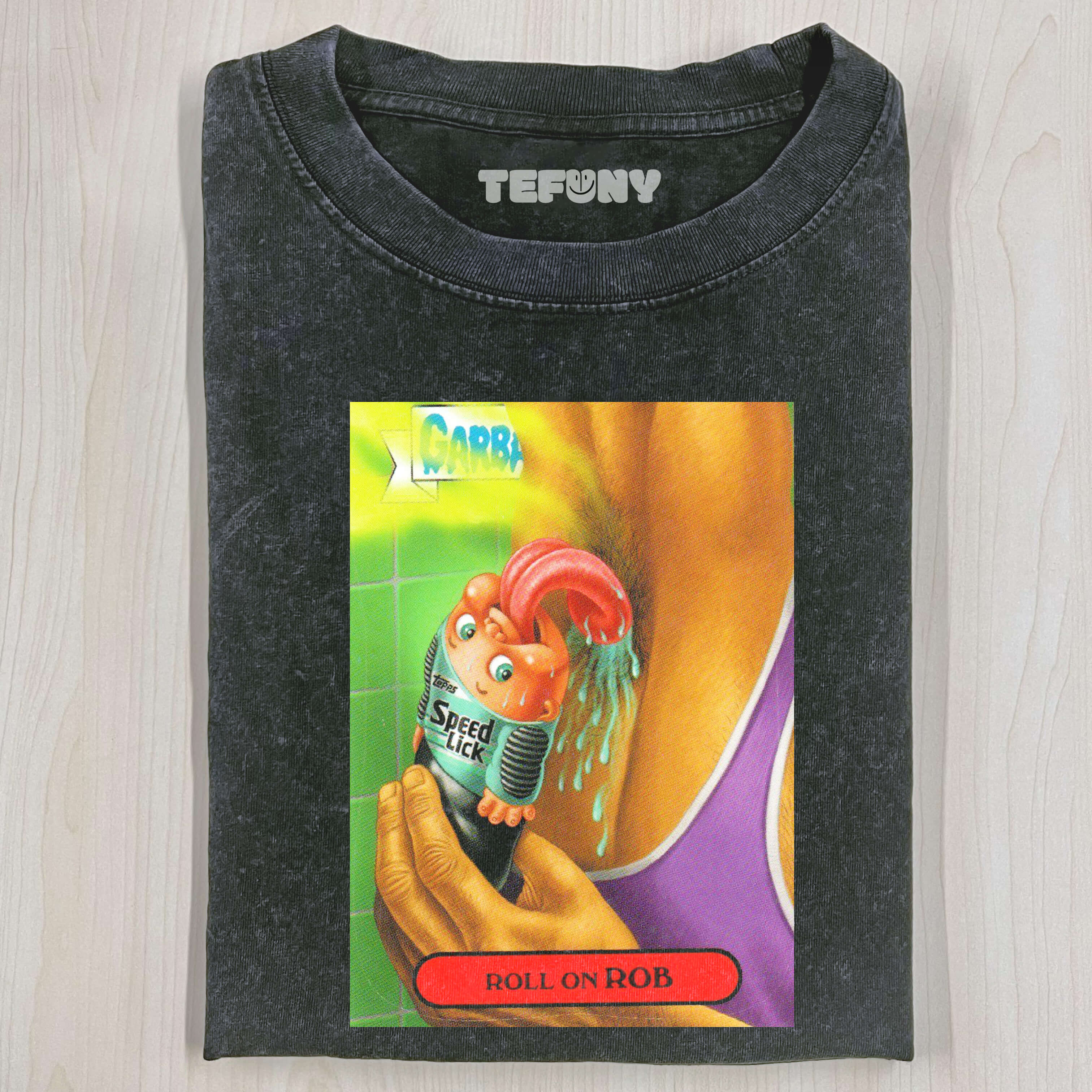 RETRO SPOOF PHOTOS T-SHIRT