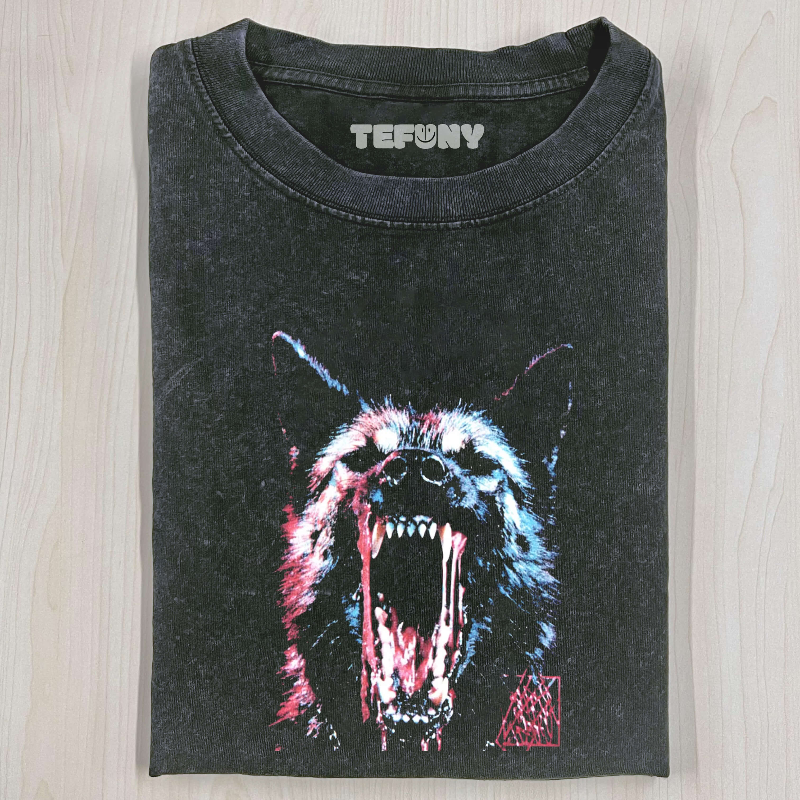 RETRO STREET STYLE & WOLF TEE